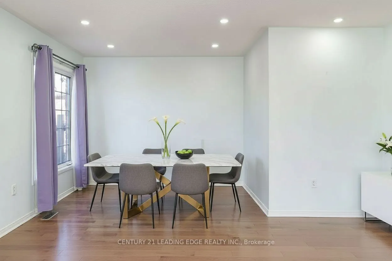 2 Oglevie Drive