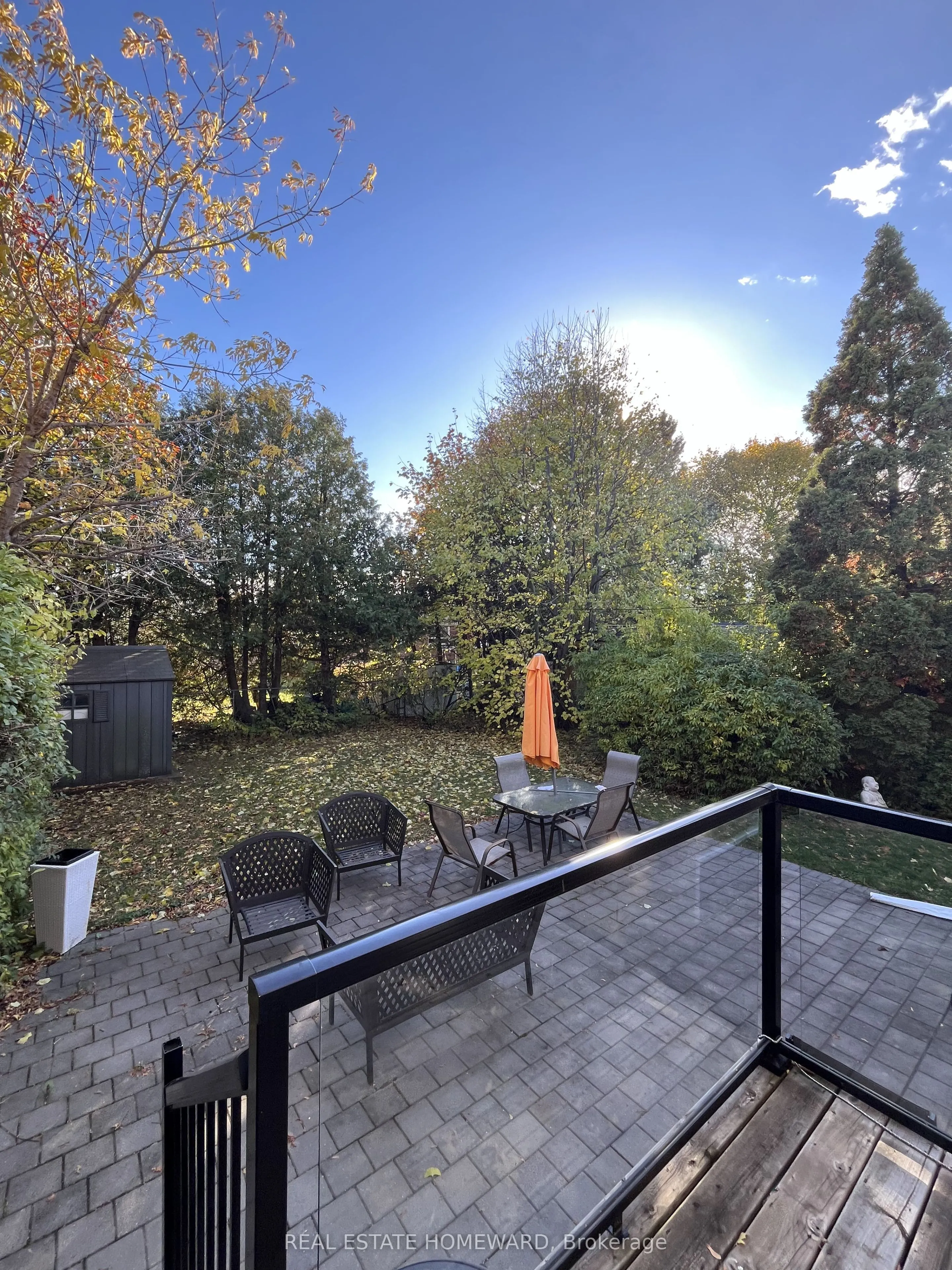 4 Moorecroft Crescent