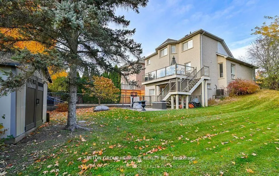 2330 Southcott Road