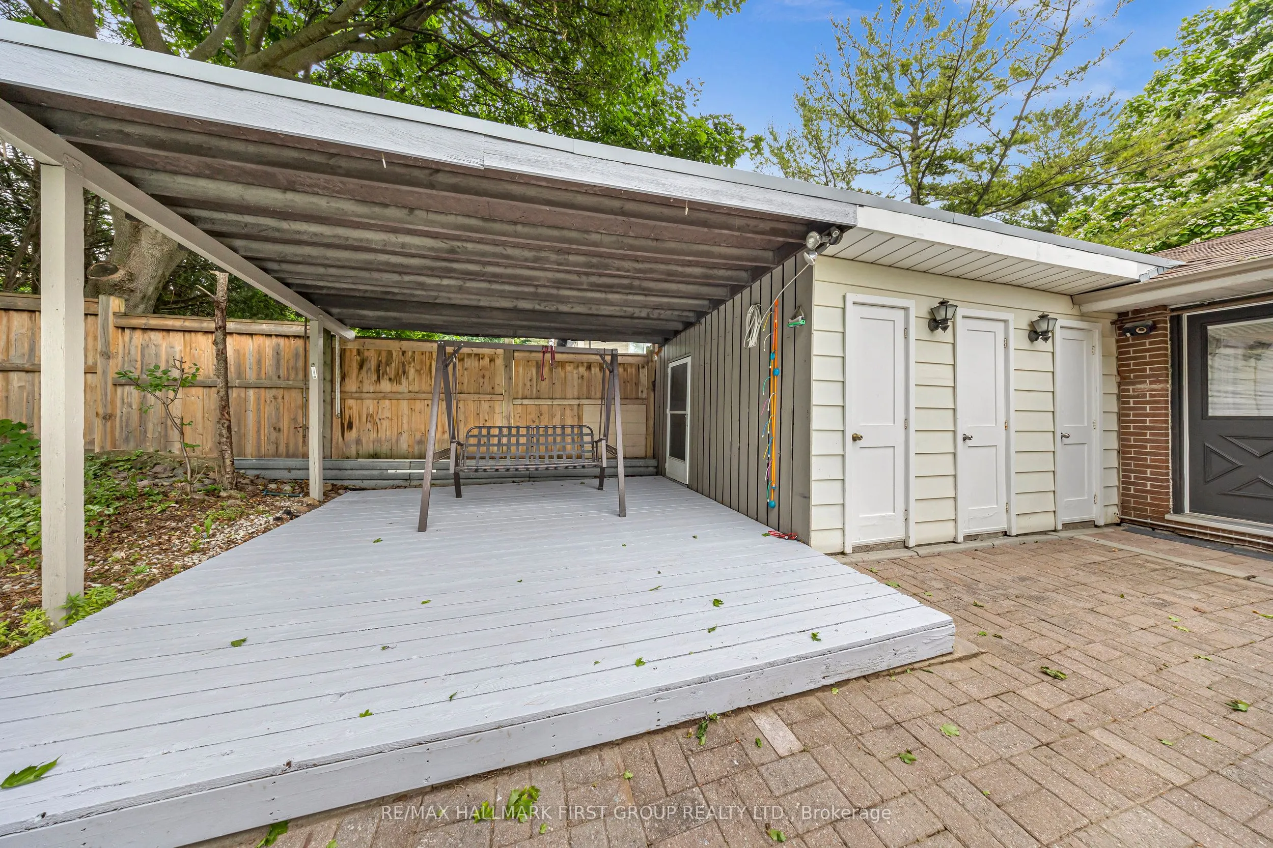 890 Briarwood Drive