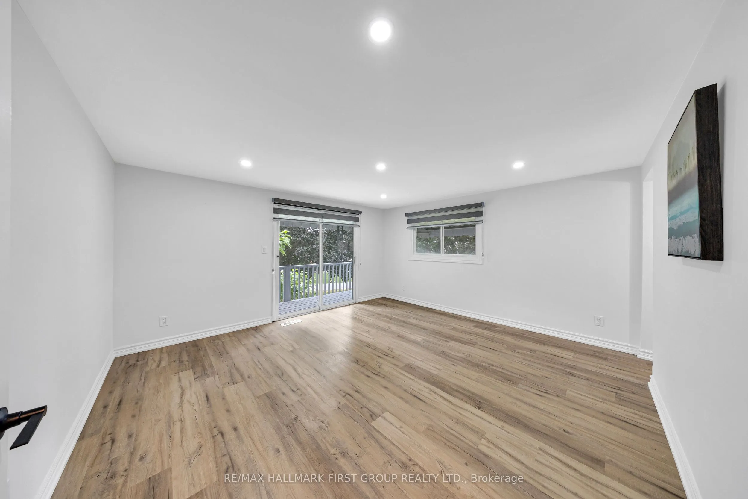 890 Briarwood Drive