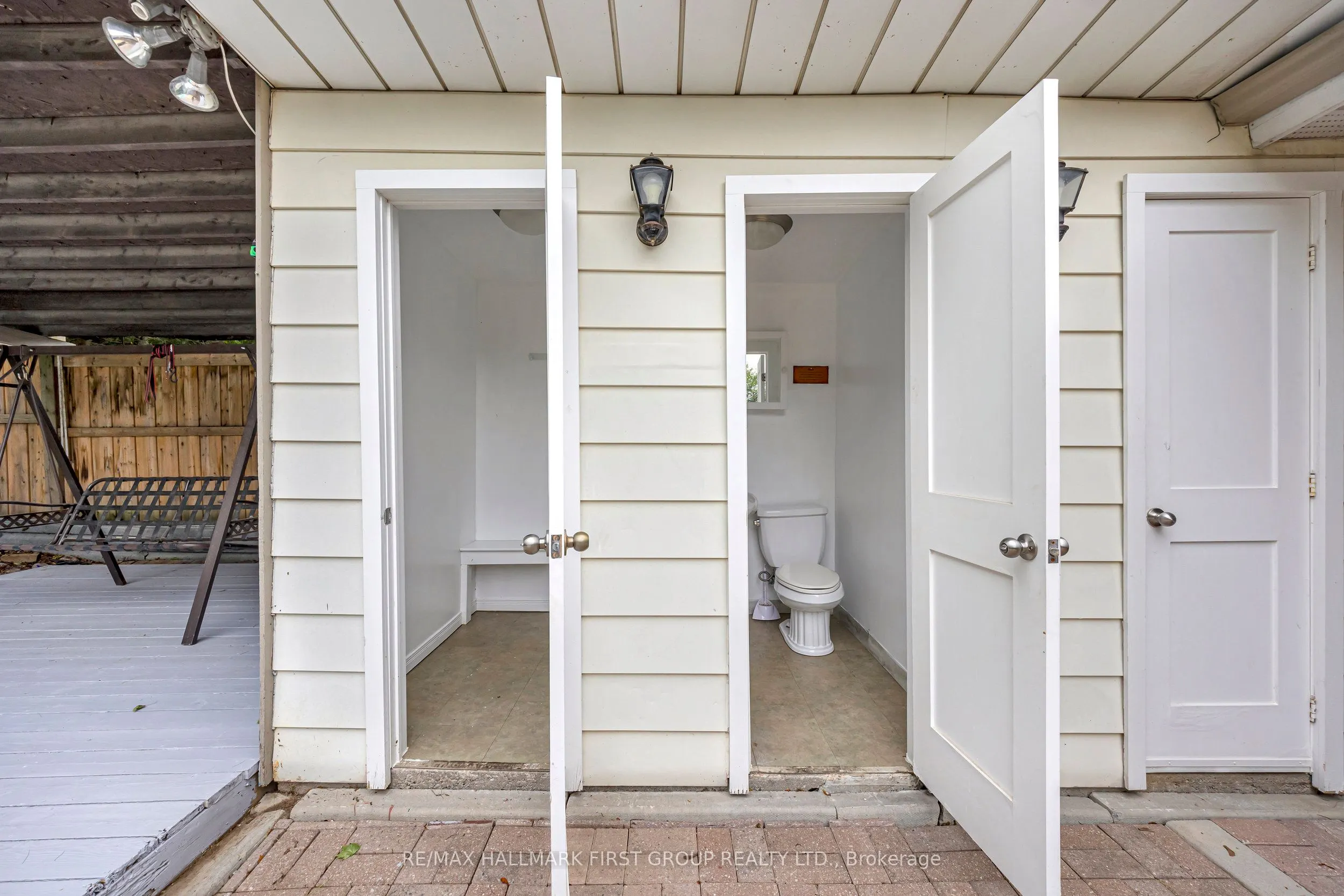 890 Briarwood Drive