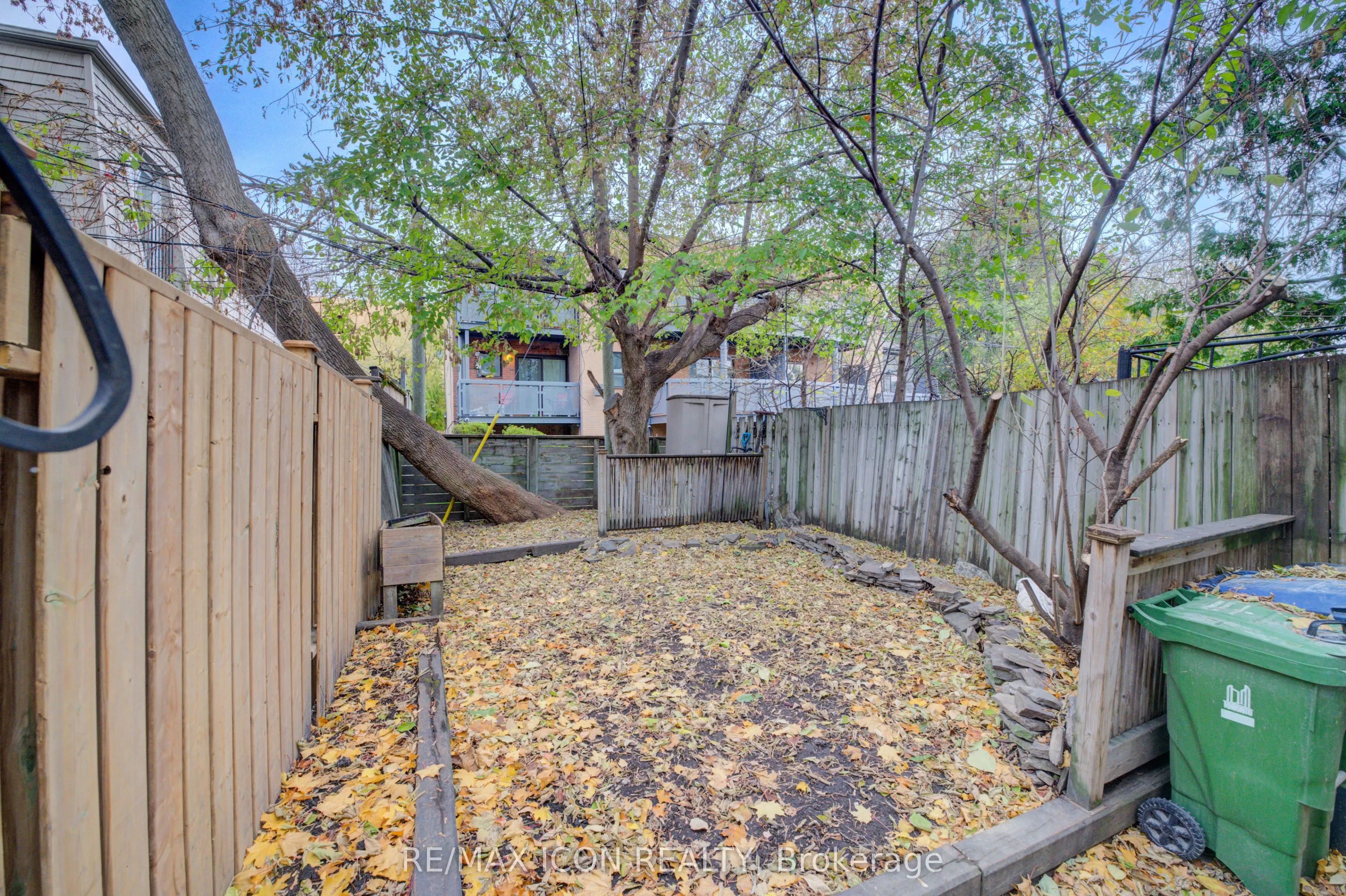 898 Eastern Avenue