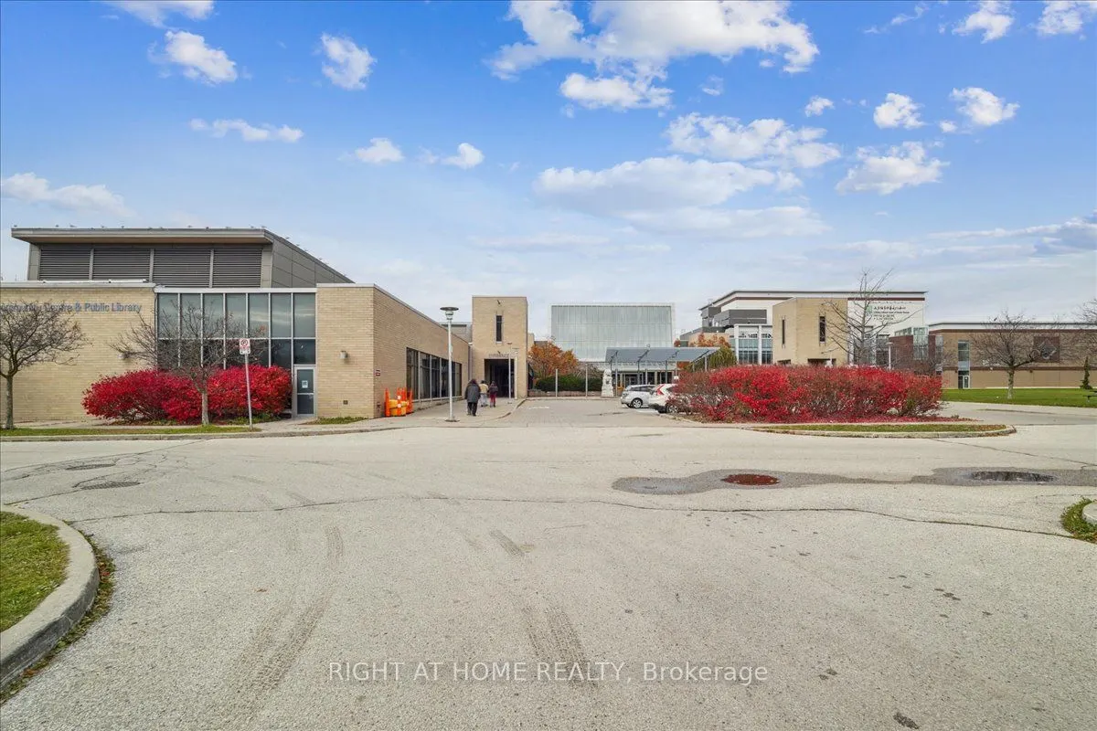 90 Orchid Place Drive #304