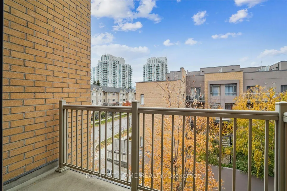 90 Orchid Place Drive #304