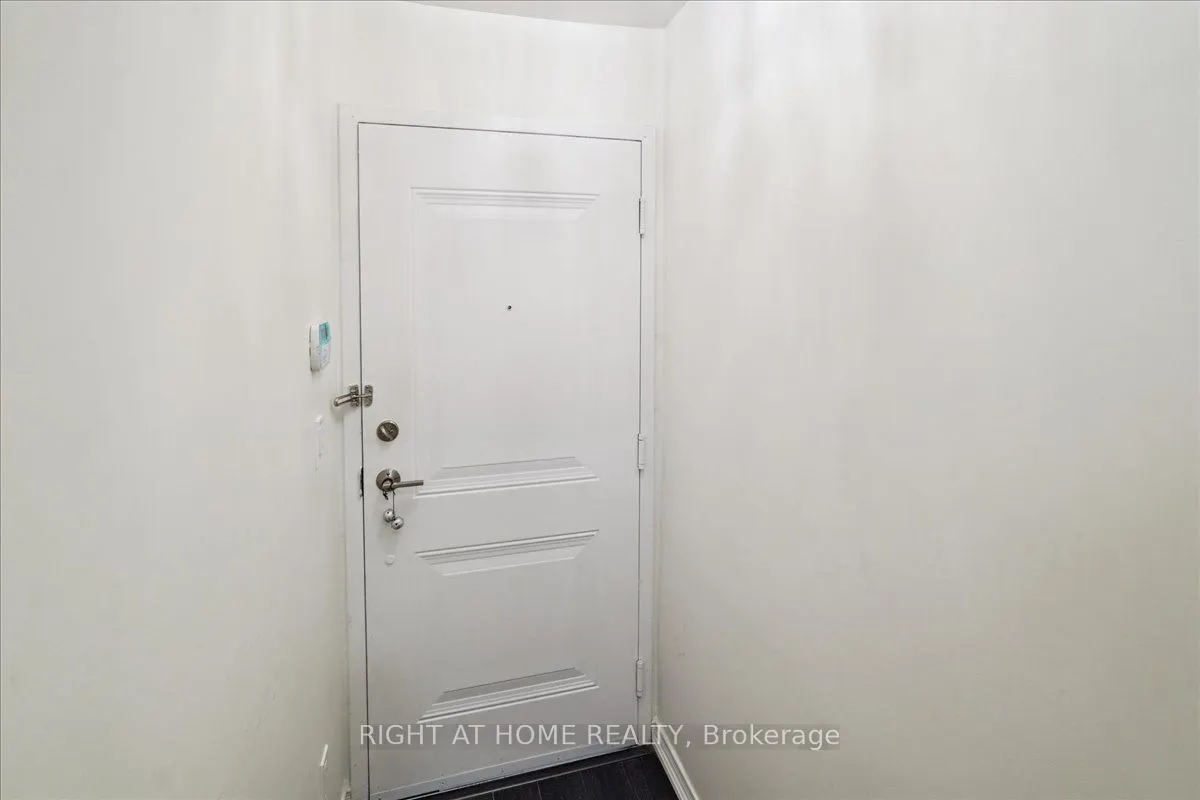 90 Orchid Place Drive #304