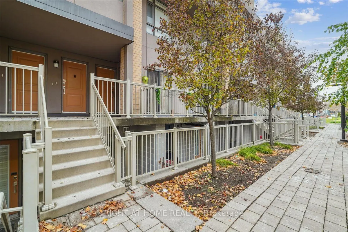 90 Orchid Place Drive #304