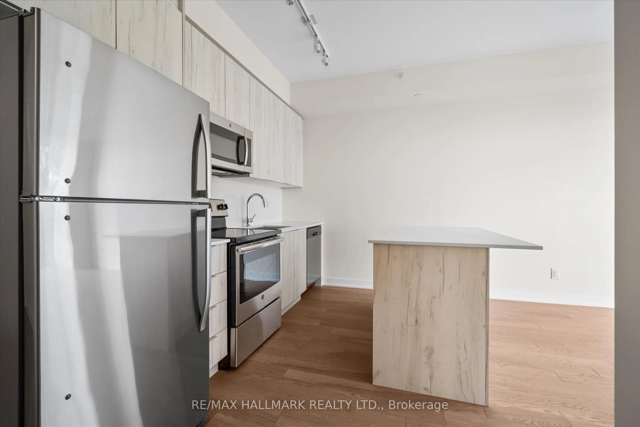 1350 Kingston Road #409