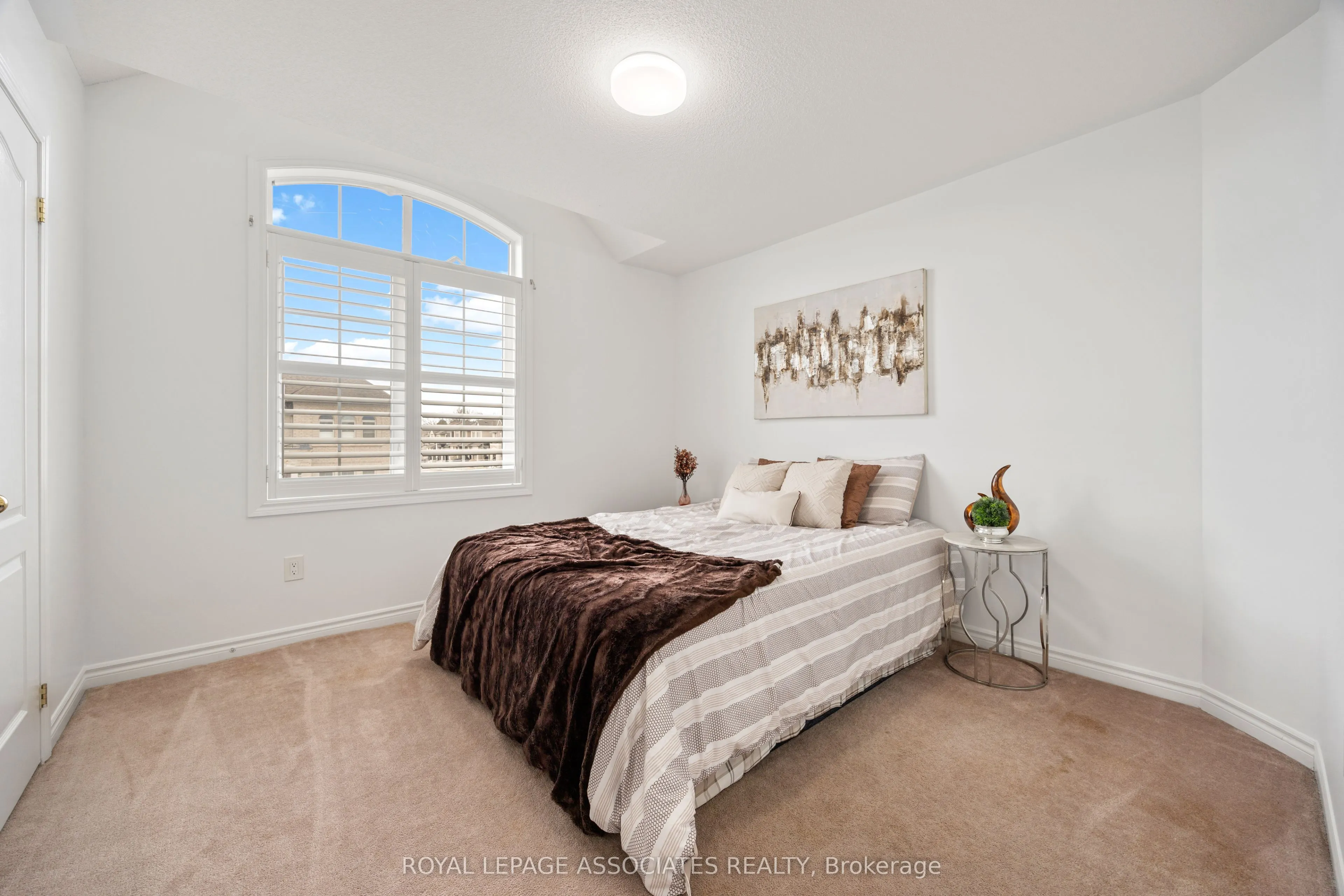1 Morningstar Avenue