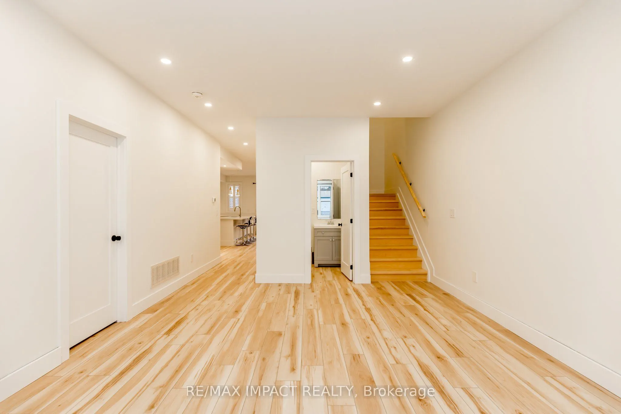 781 Oliva Street
