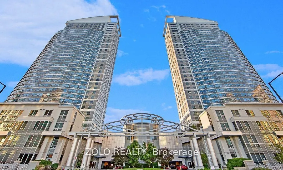 36 Lee Centre Drive #2708