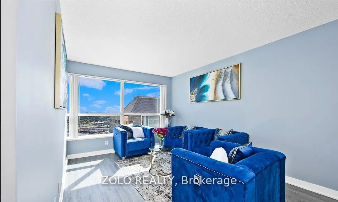 36 Lee Centre Drive #2708