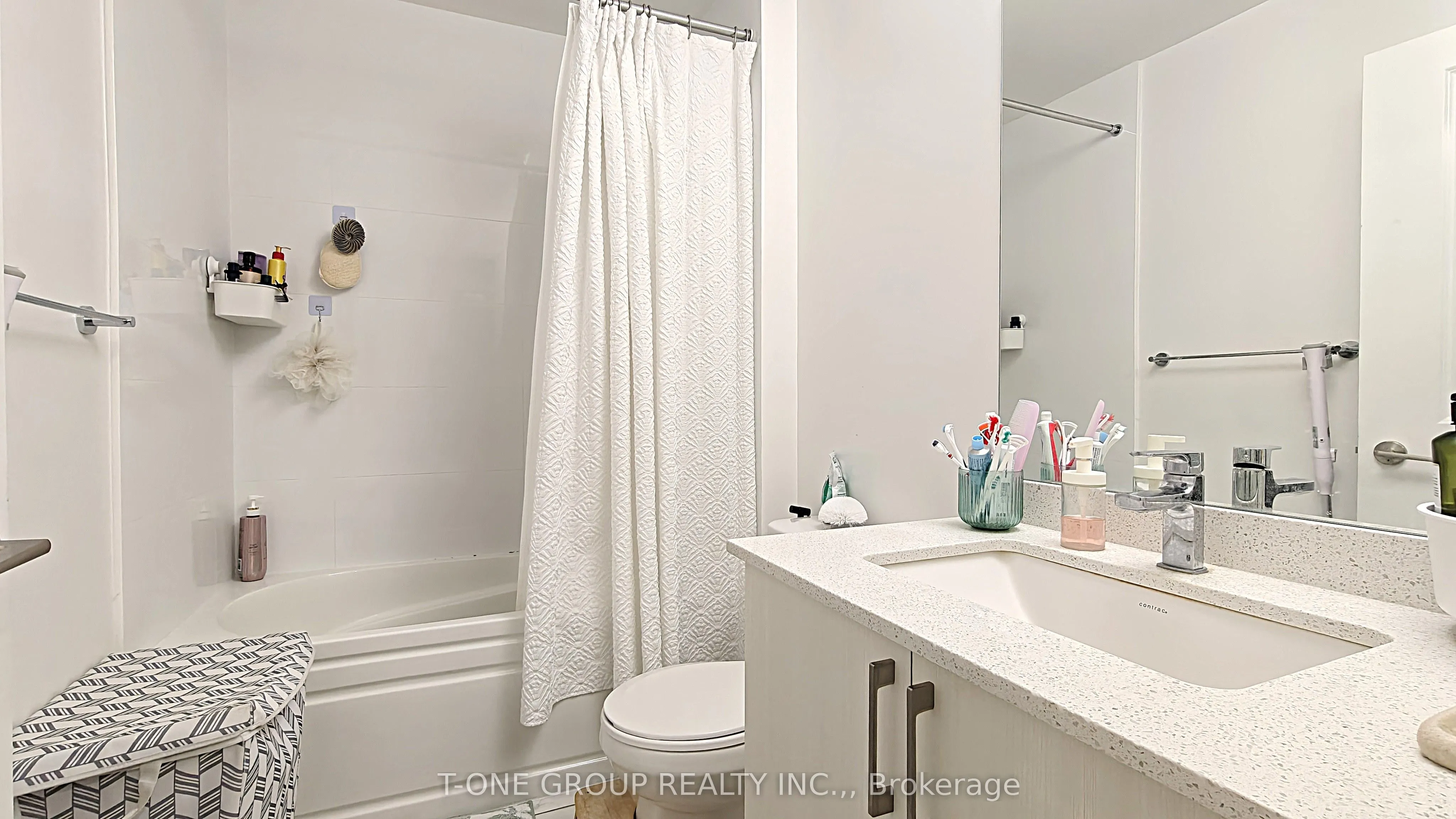3121 Sheppard Avenue E #608