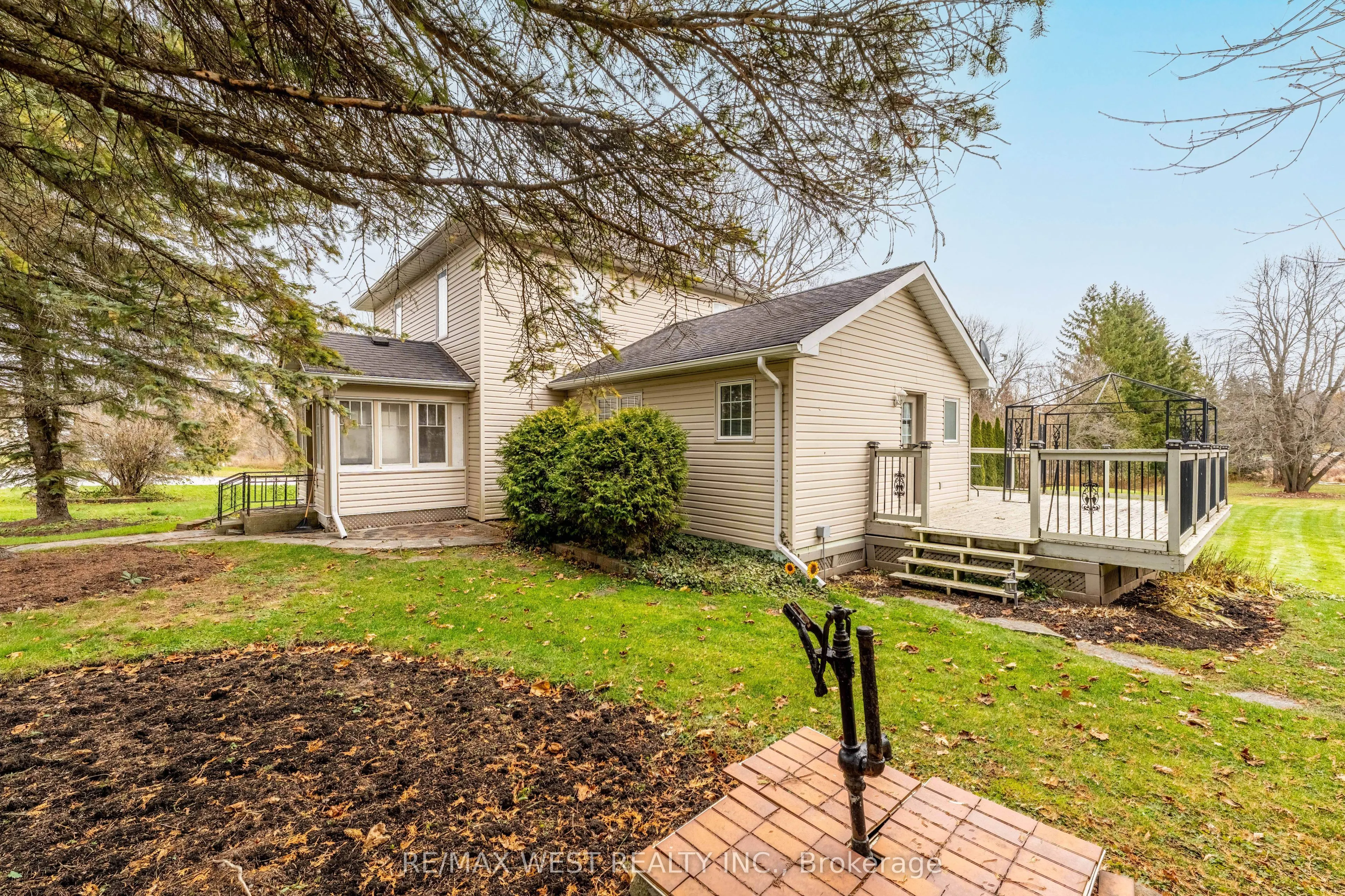 4 Coryell Street