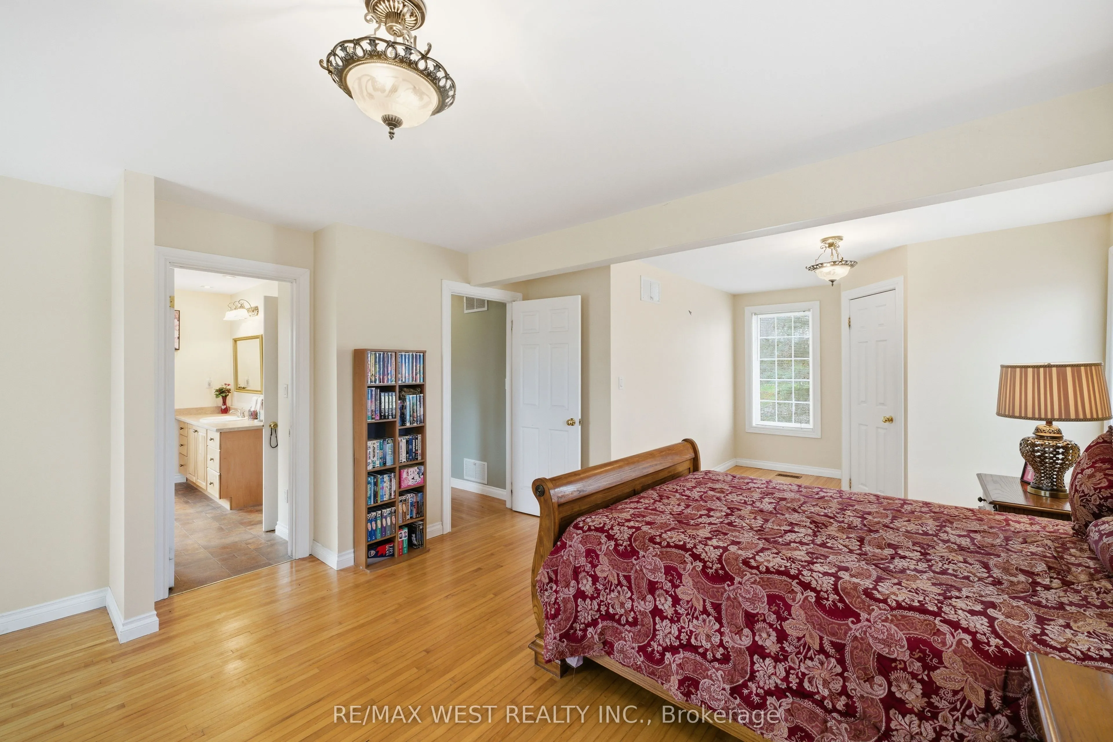 4 Coryell Street