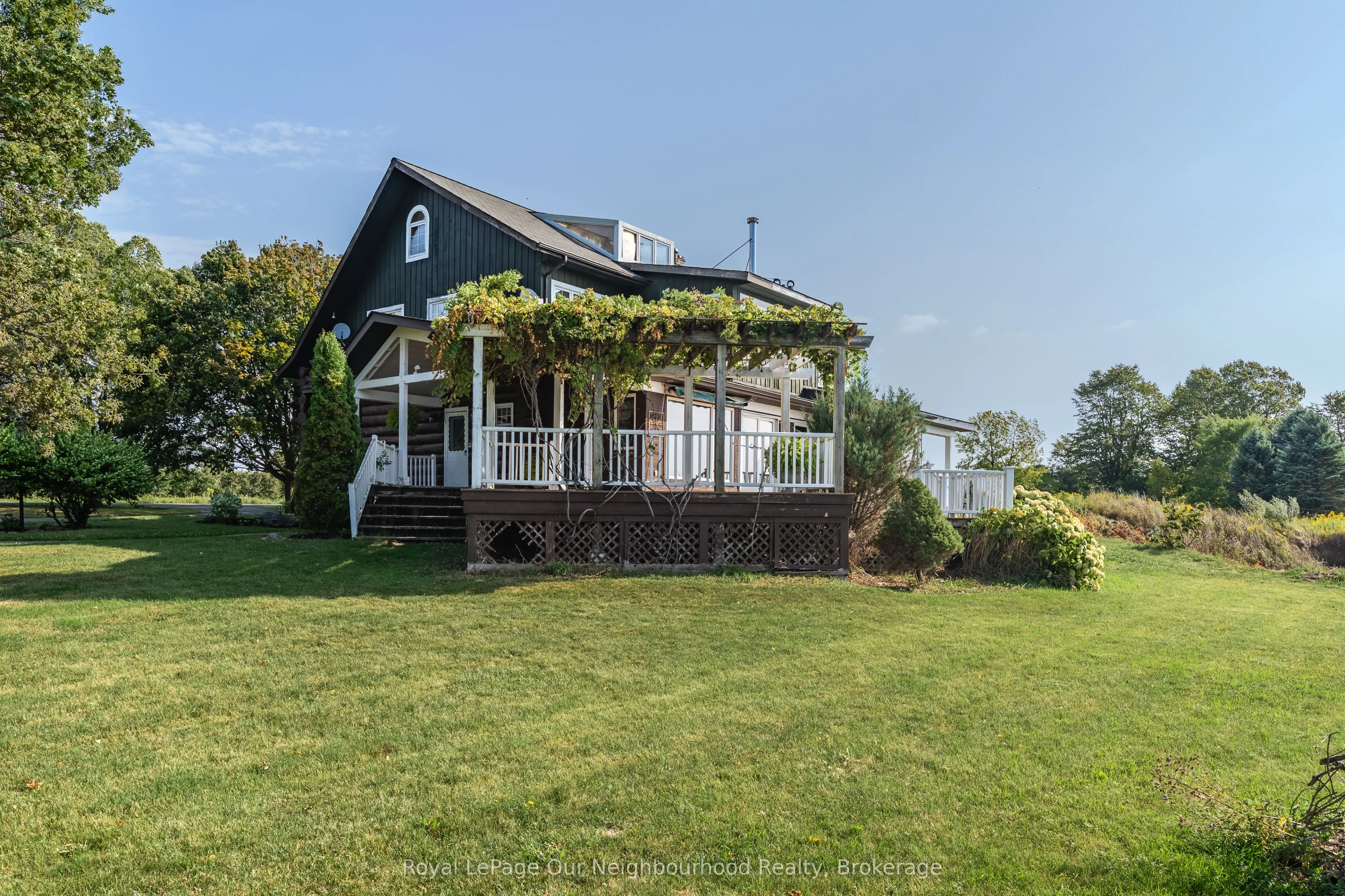 3741 Lakeshore Road E