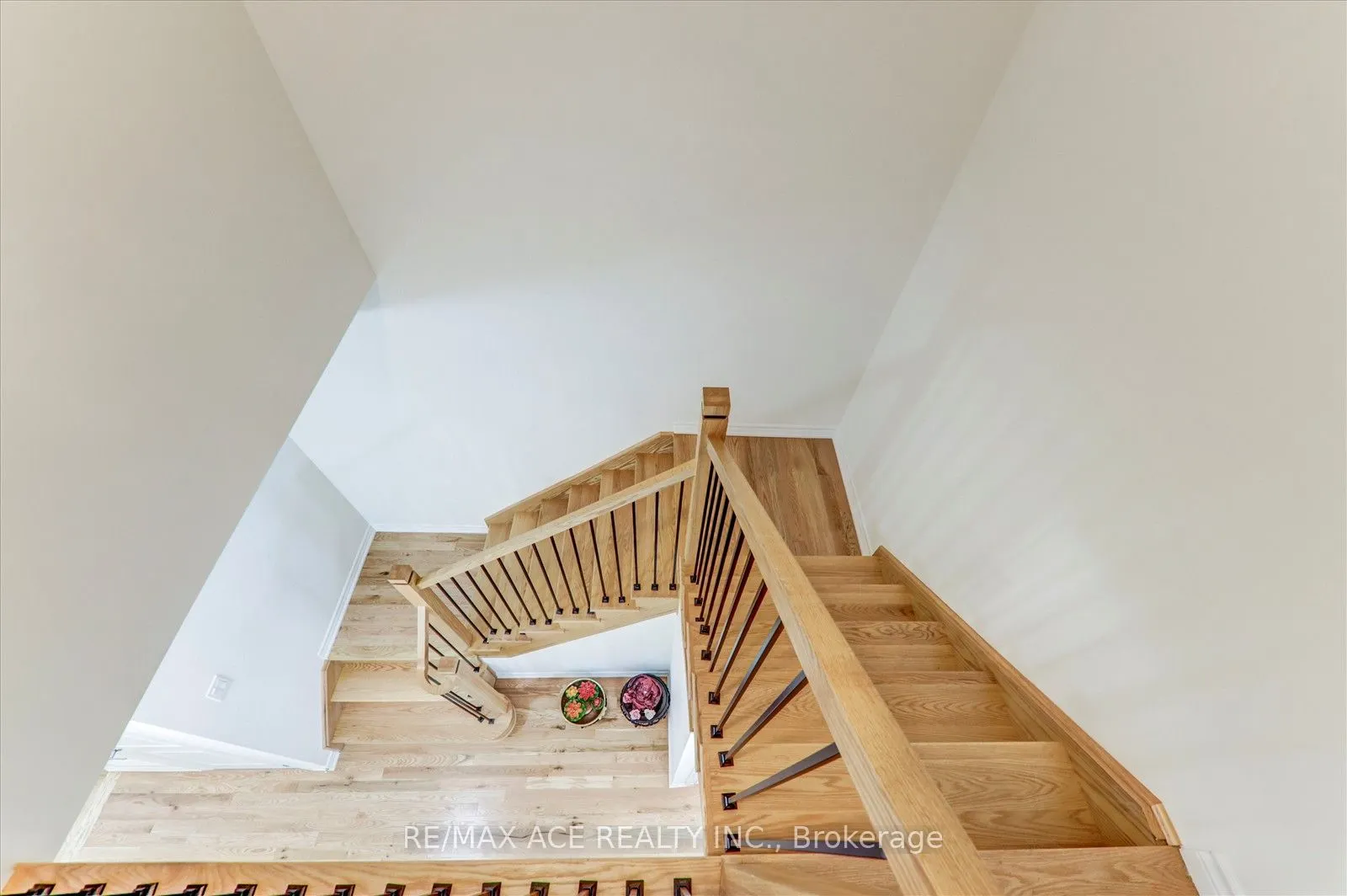 1152 Skyridge Boulevard