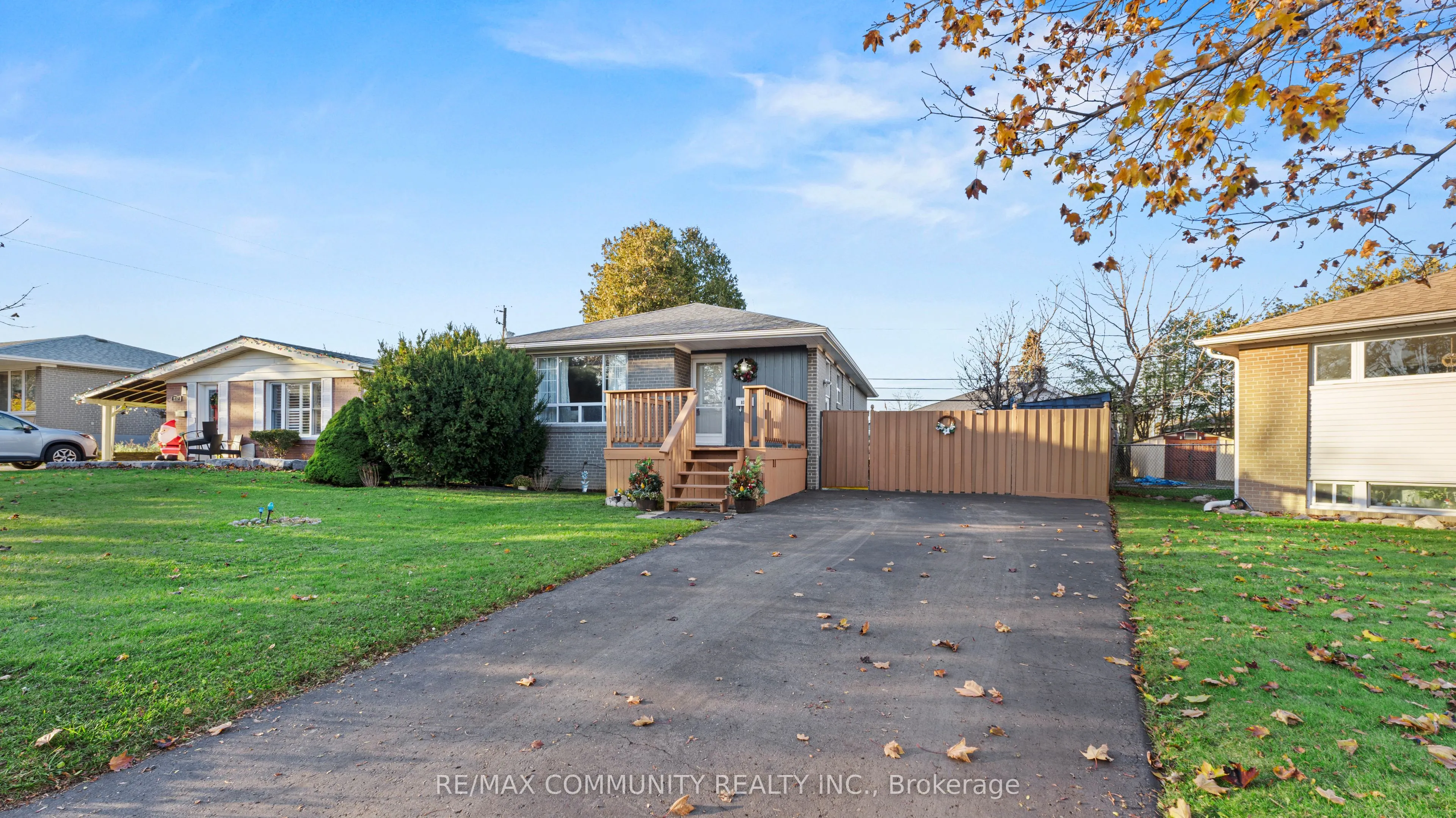 855 Zator Avenue