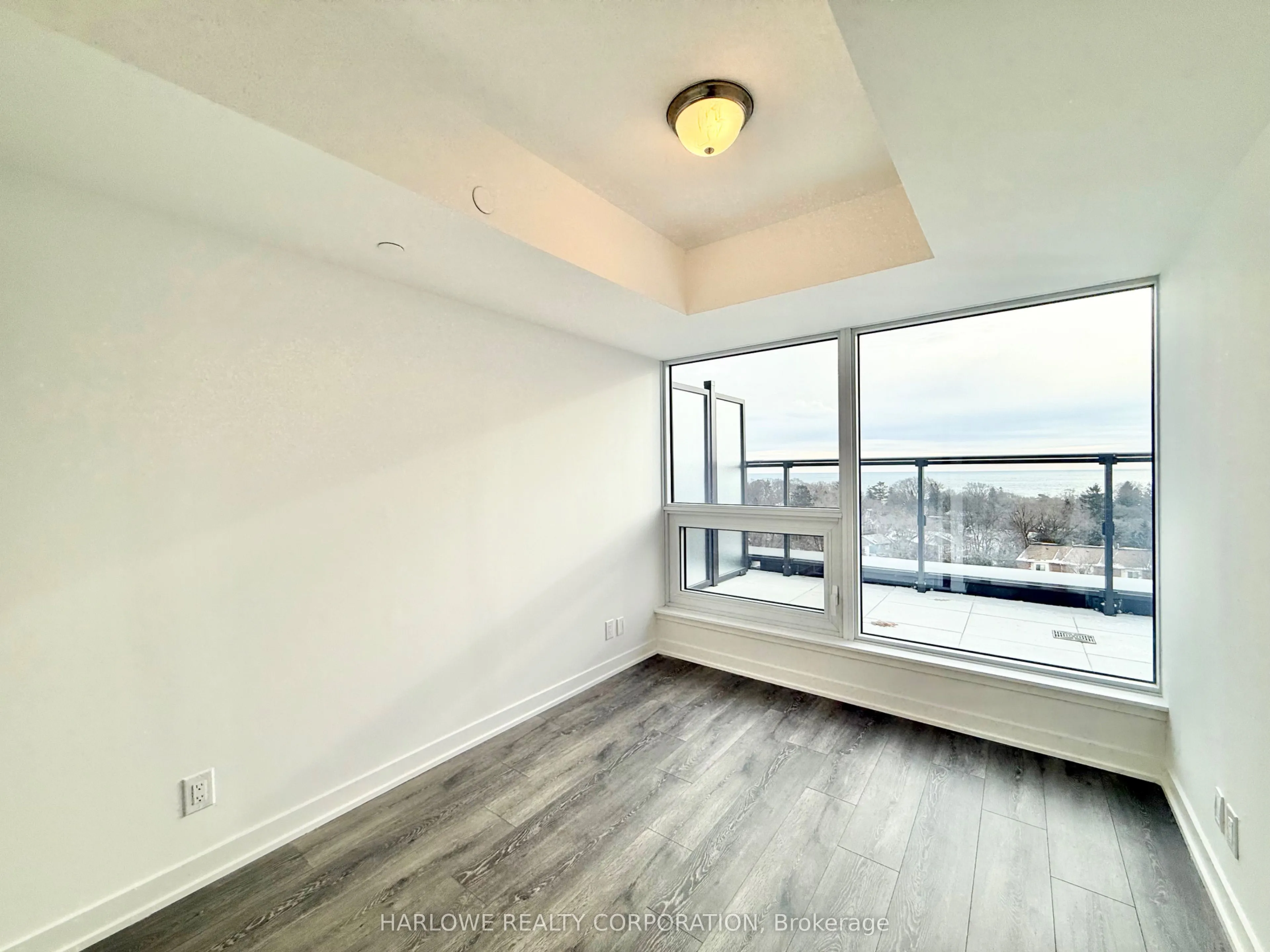 2 Manderley Drive #812