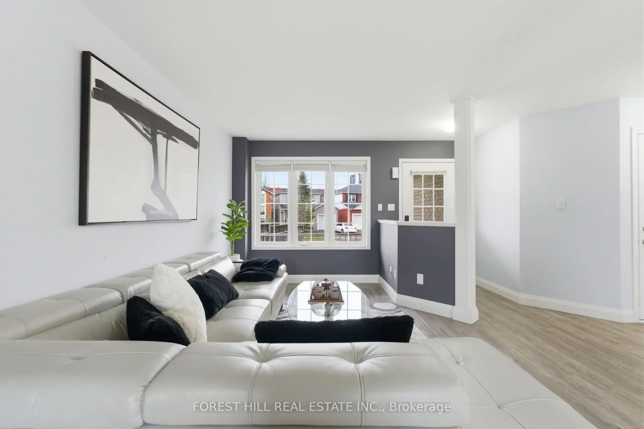 1842 Dalhousie Crescent
