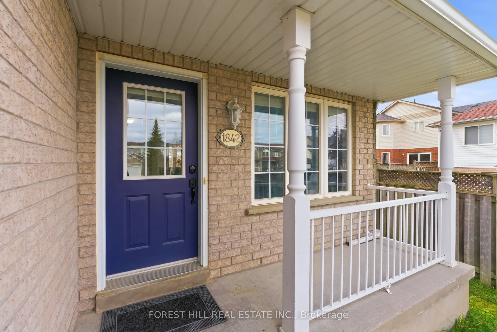 1842 Dalhousie Crescent