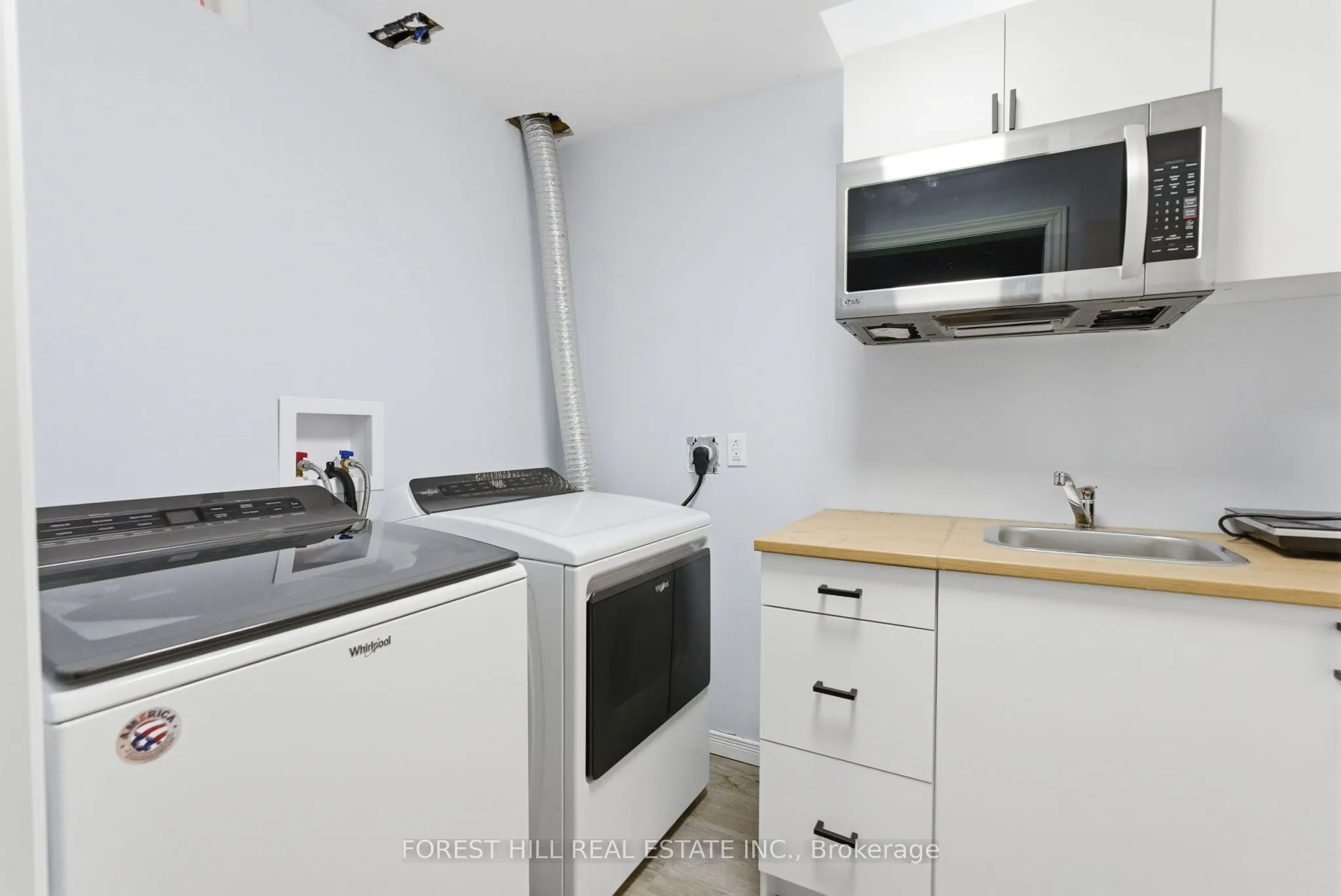 1842 Dalhousie Crescent