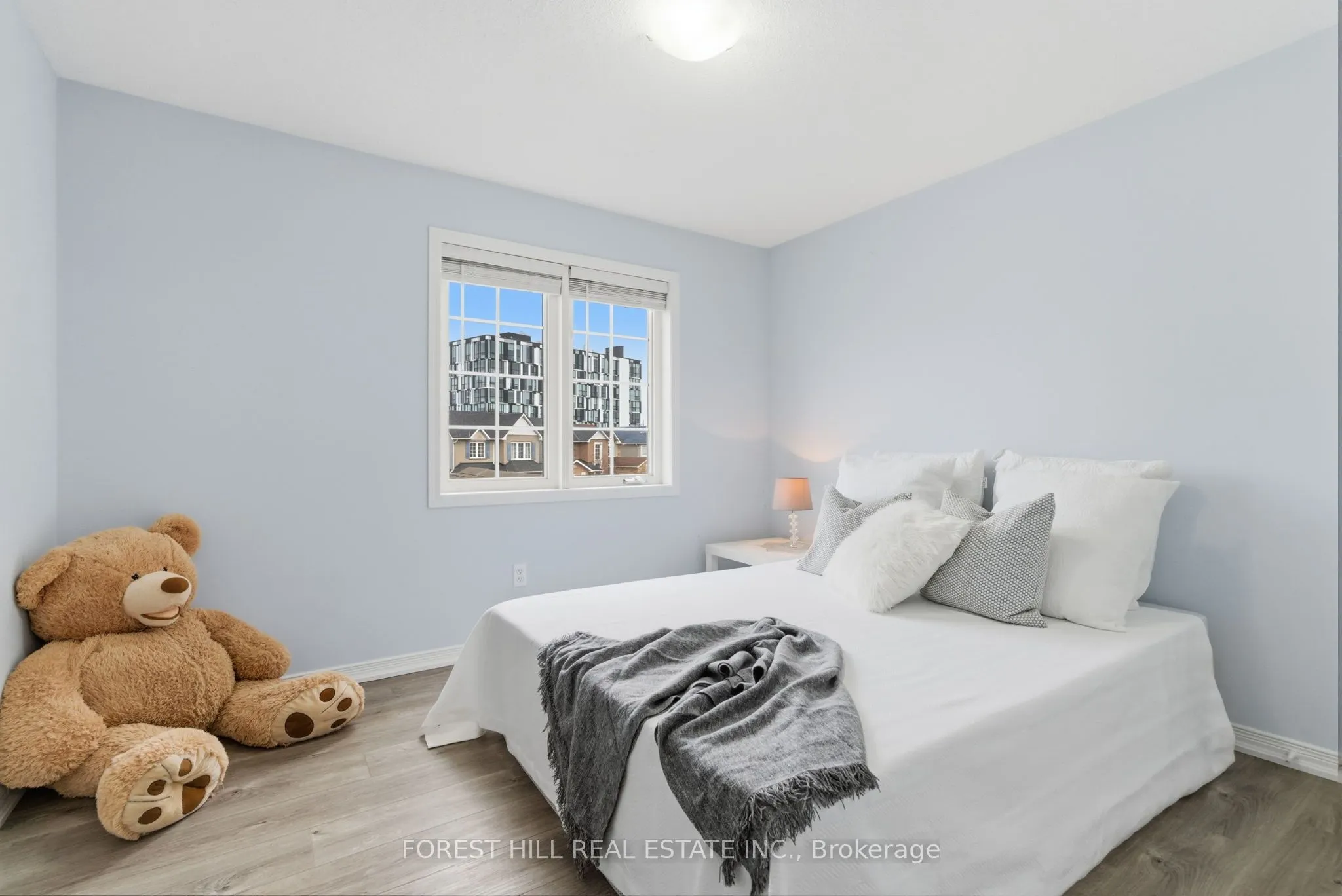 1842 Dalhousie Crescent
