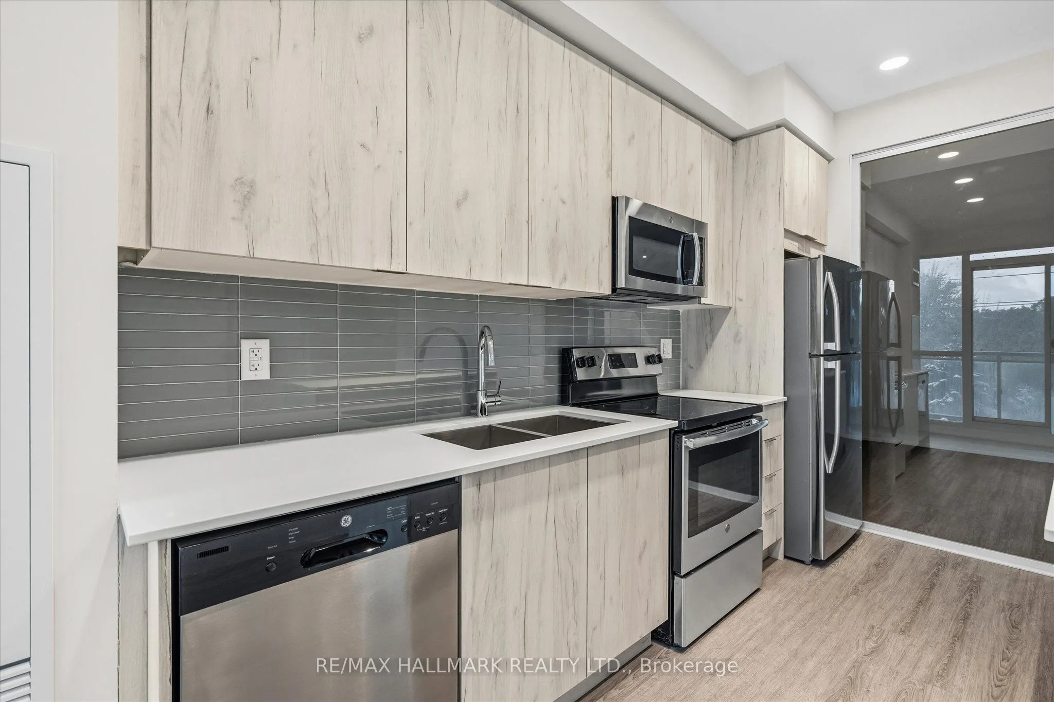 1350 Kingston Road #310