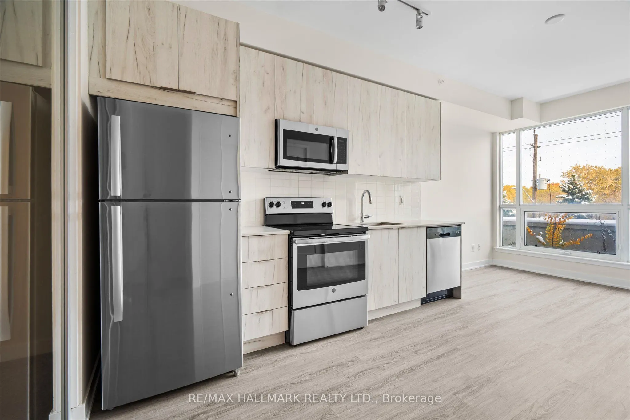 1350 Kingston Road #215