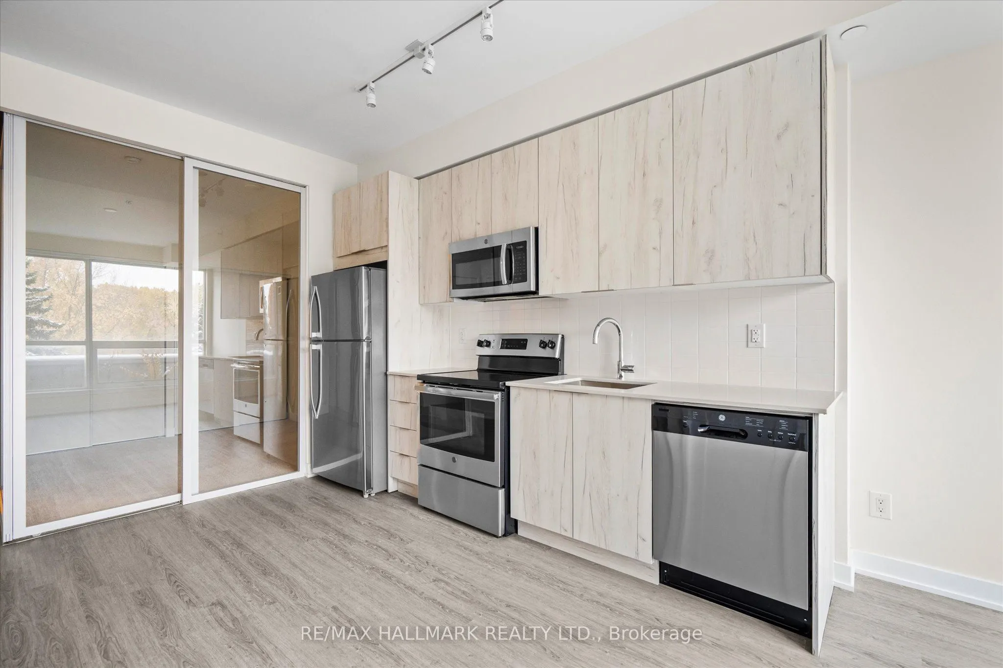 1350 Kingston Road #215