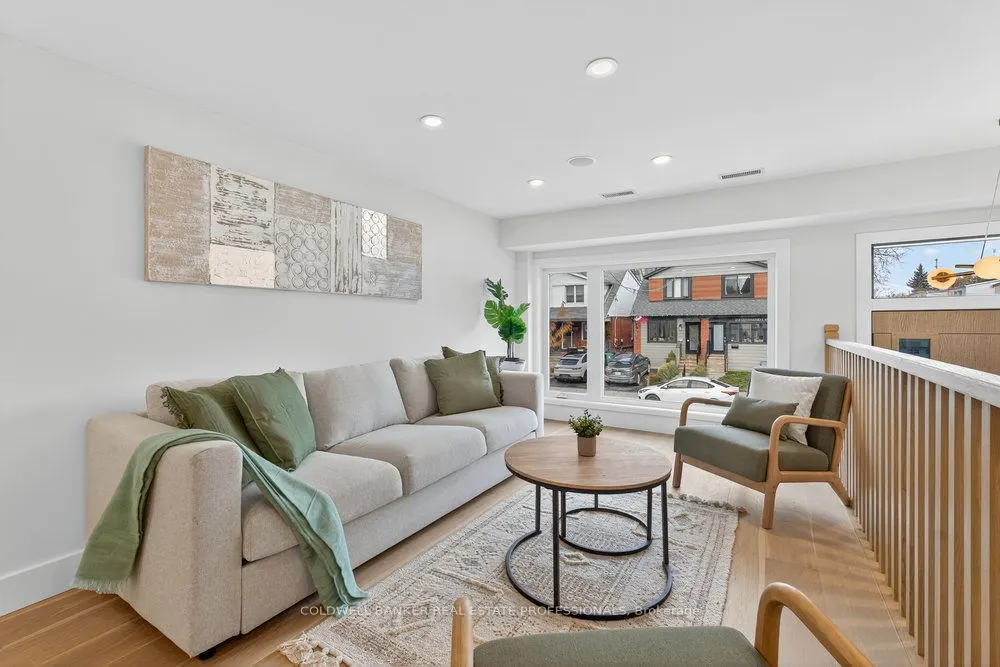 223 Queensdale Avenue