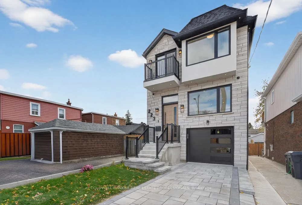 223 Queensdale Avenue