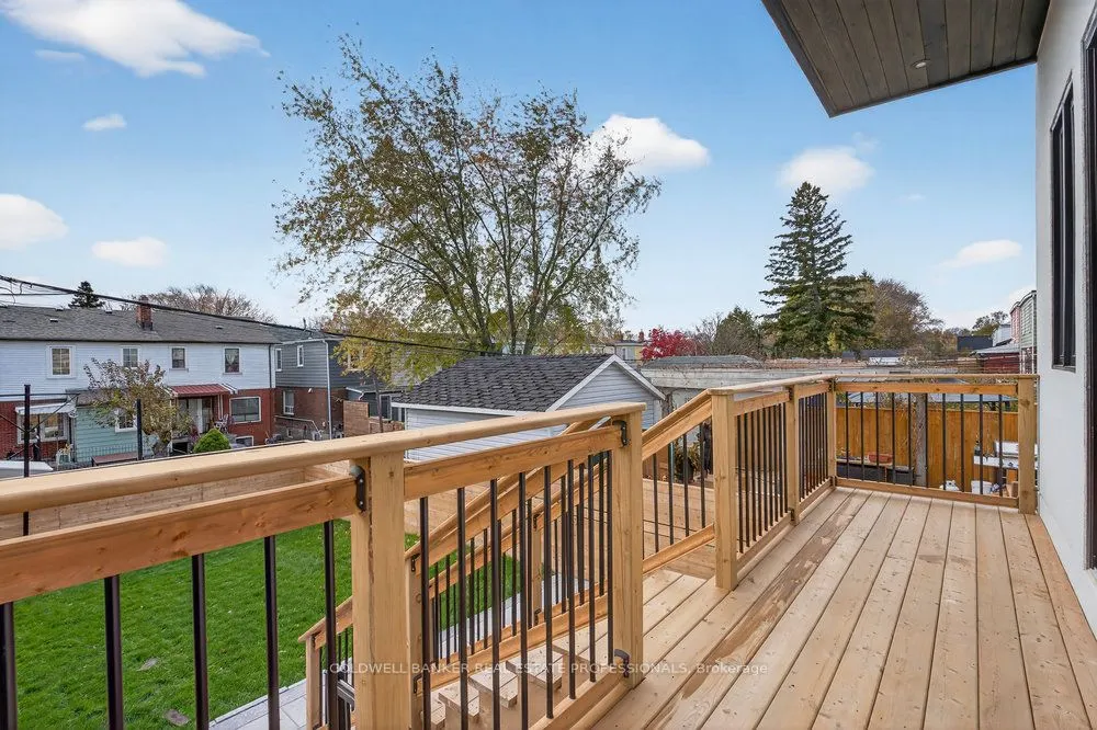223 Queensdale Avenue