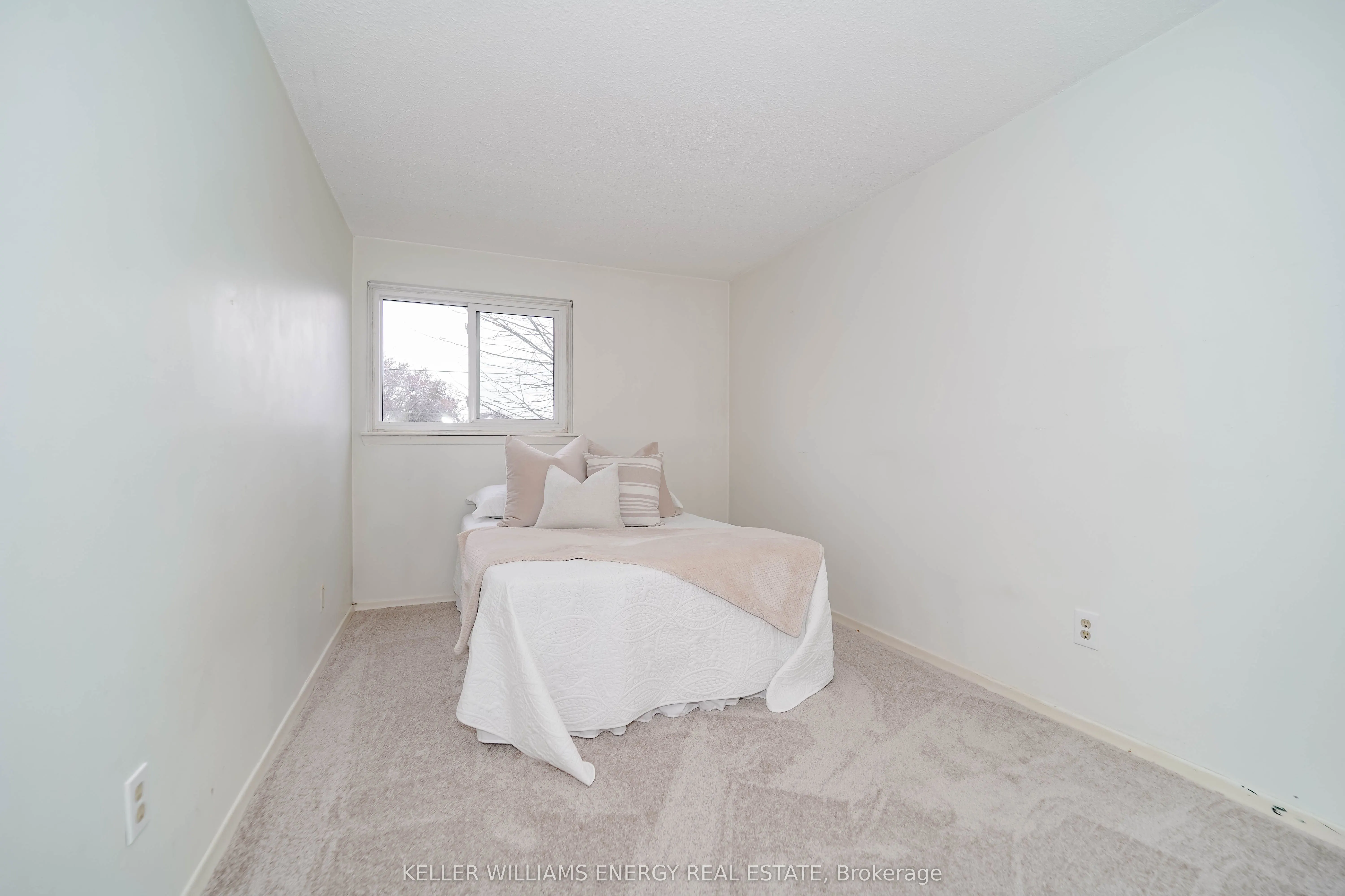 1333 Mary Street N #39