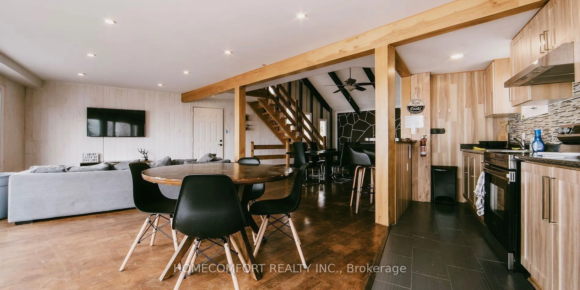 108 Morris Lane