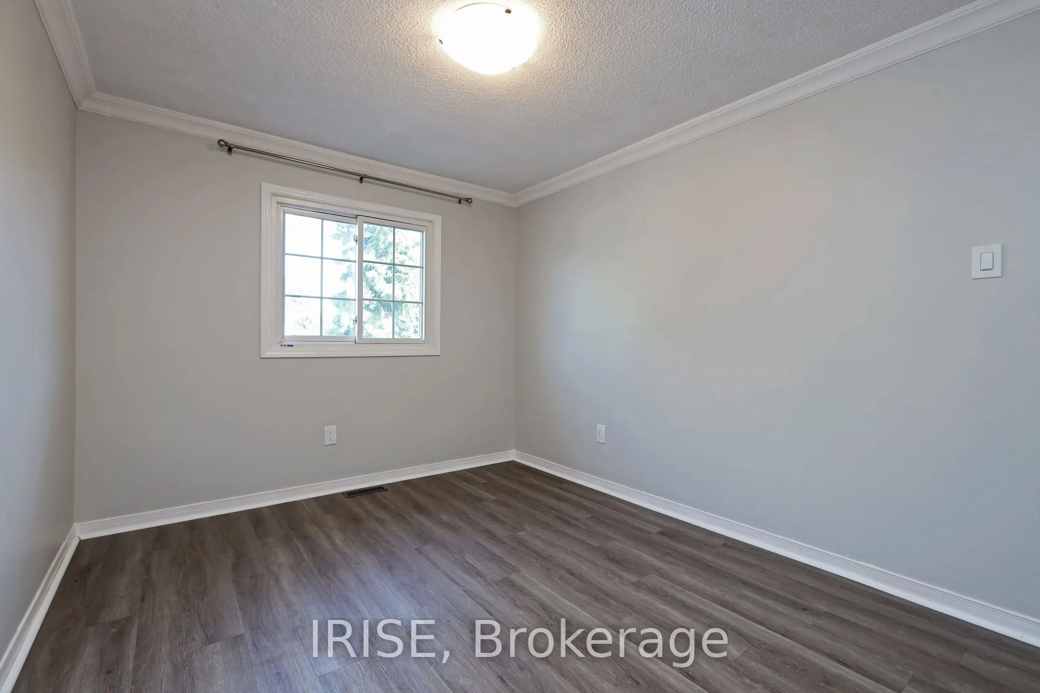115 Winter Gardens Trail