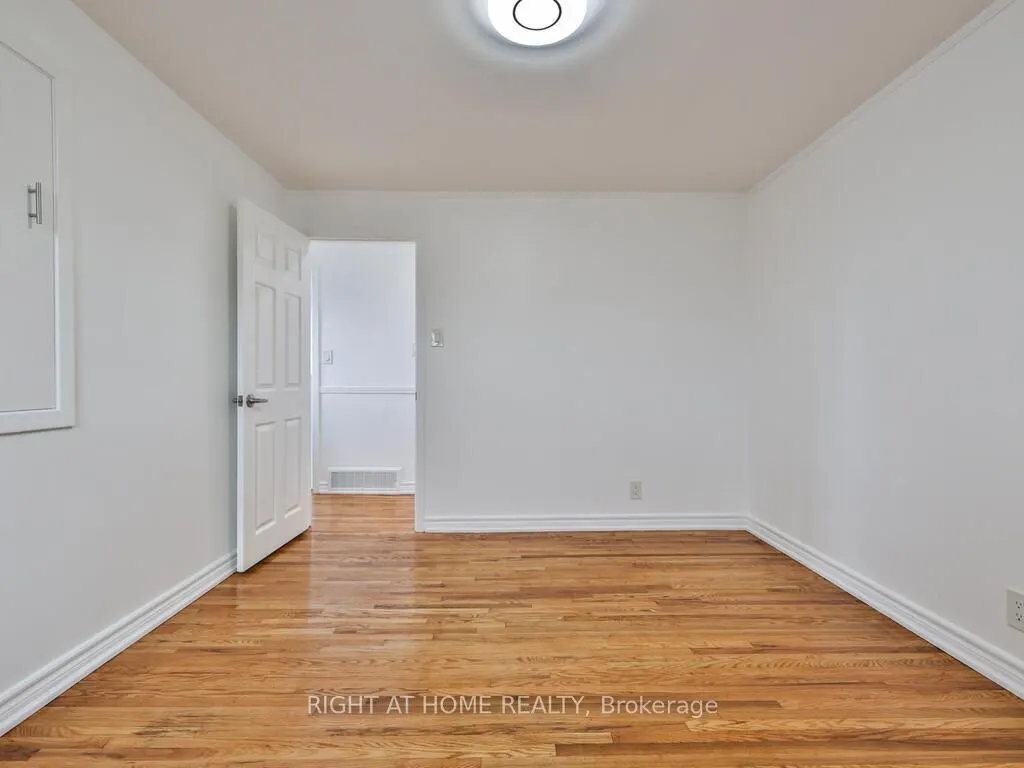 9 Allister Avenue
