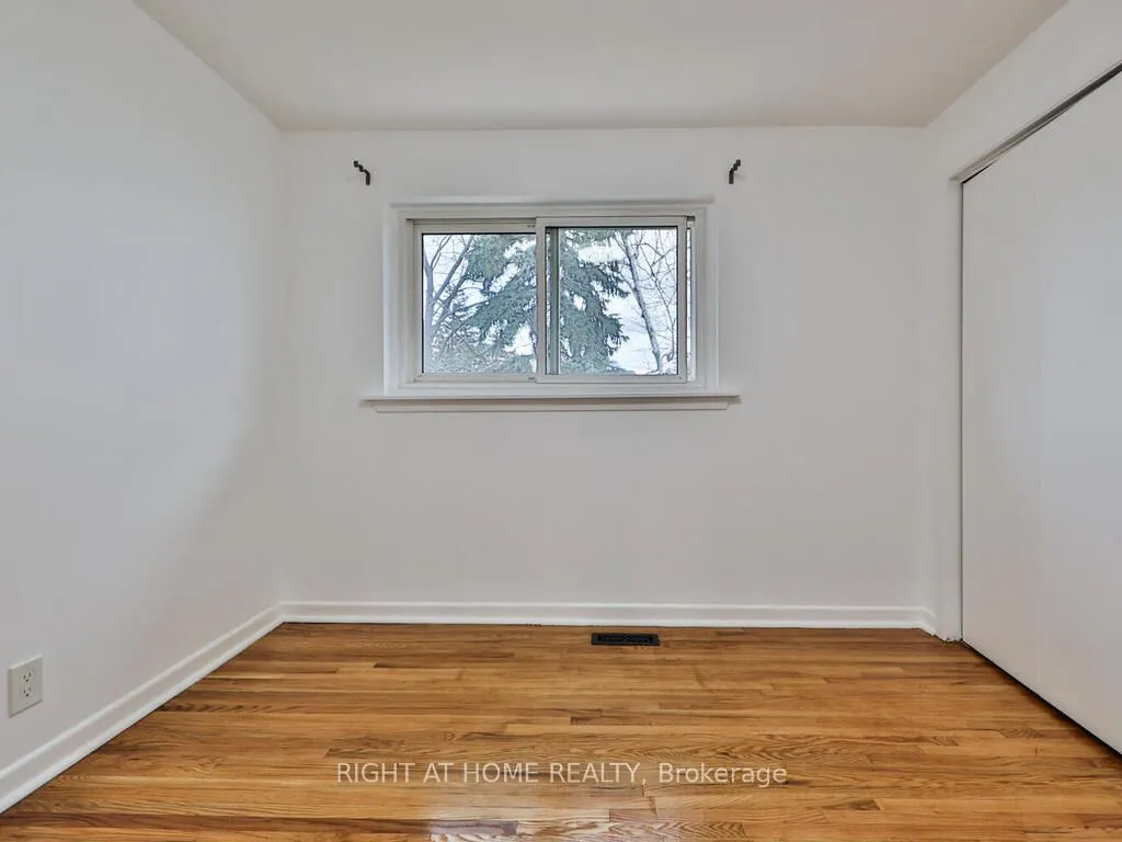 9 Allister Avenue