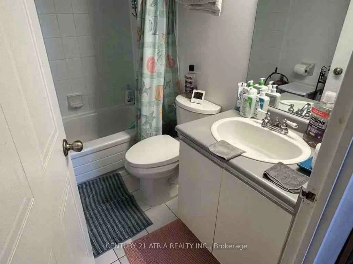 80 Alton Towers Circle #1913