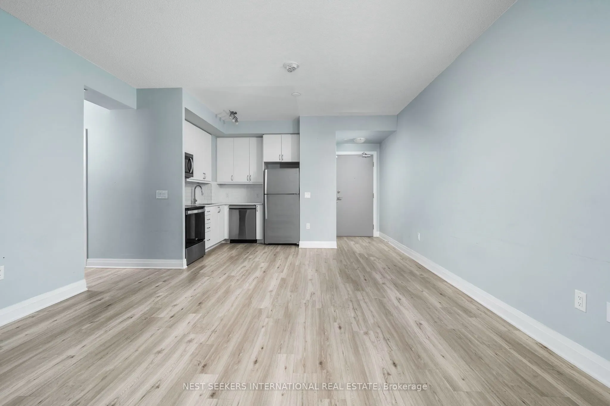 3220 Sheppard Avenue E #809
