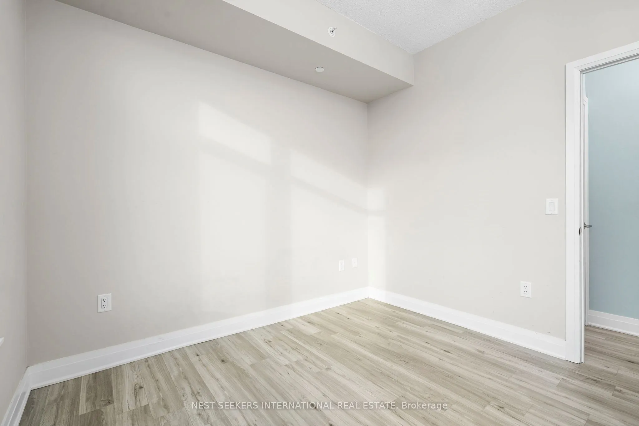 3220 Sheppard Avenue E #809