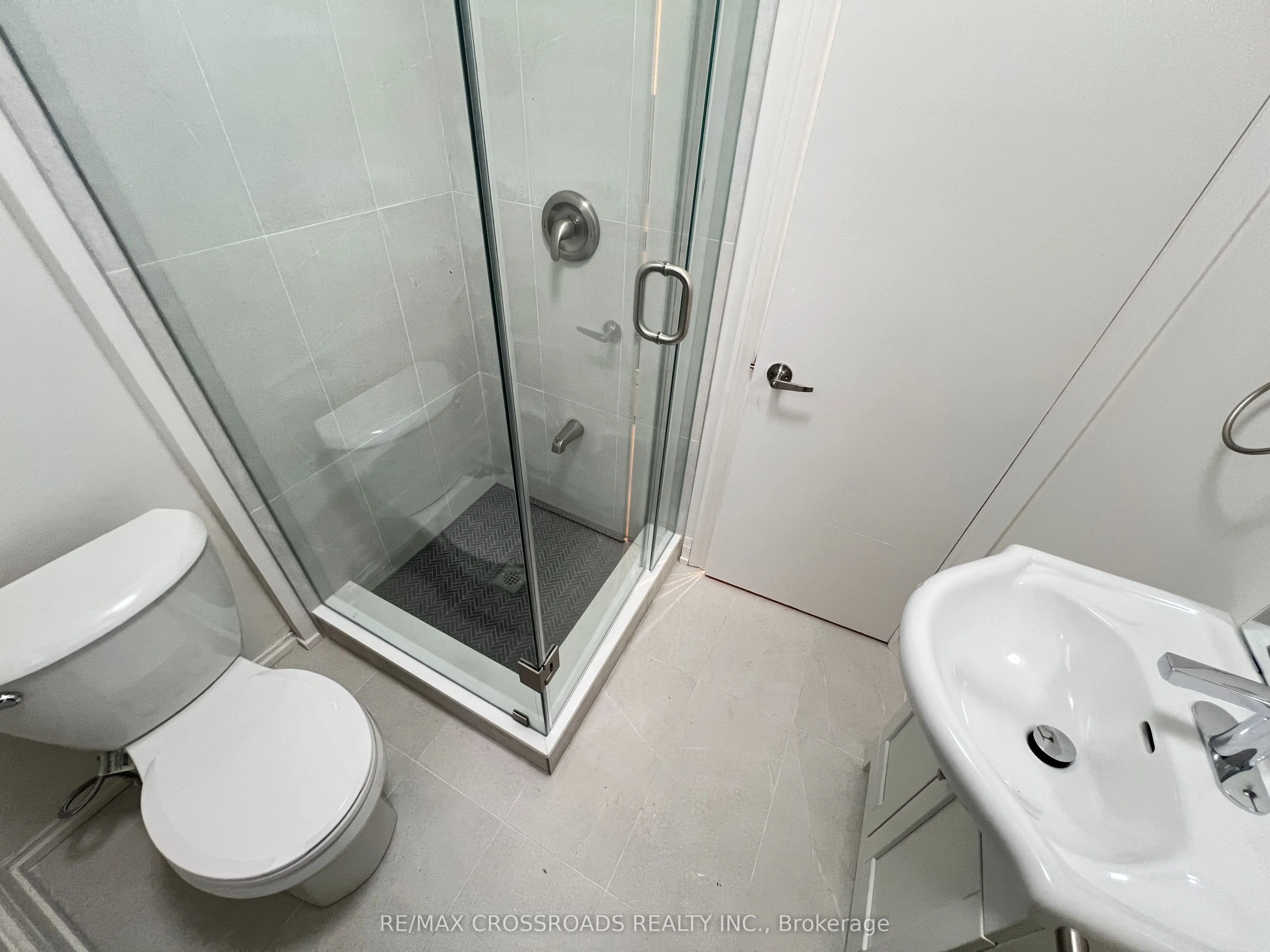 82 Curzon Street #UNIT 2