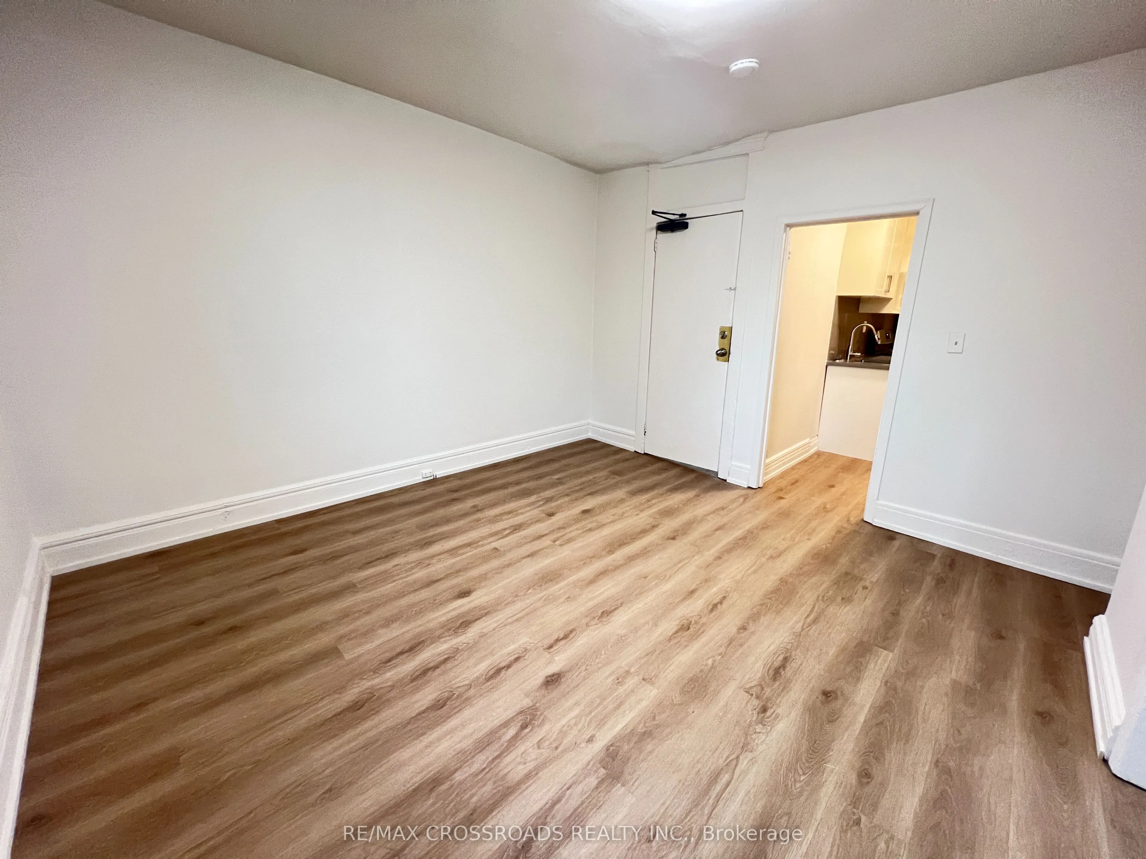 82 Curzon Street #UNIT 2