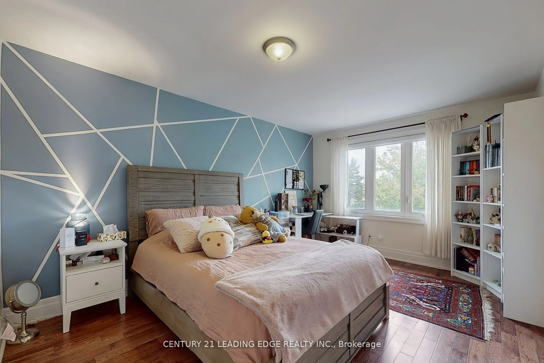 11 Bellvare Crescent