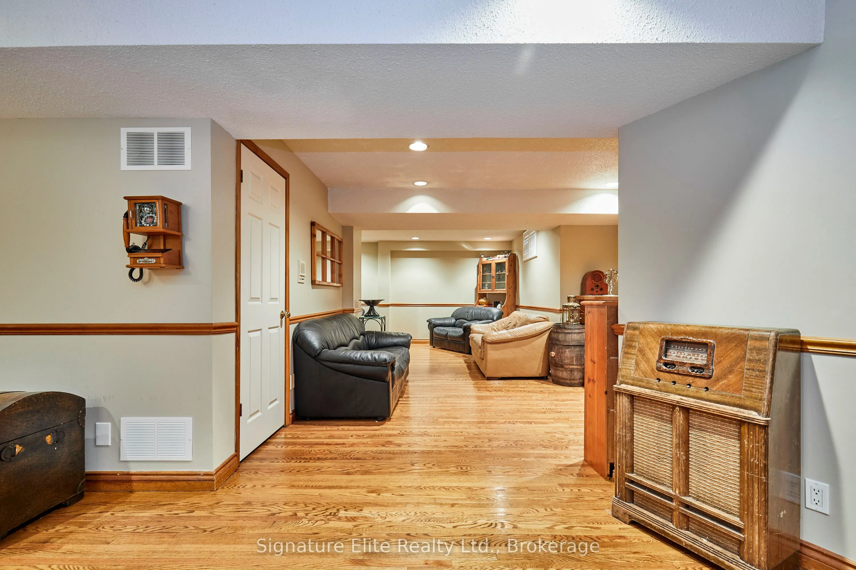 4 Camor Court