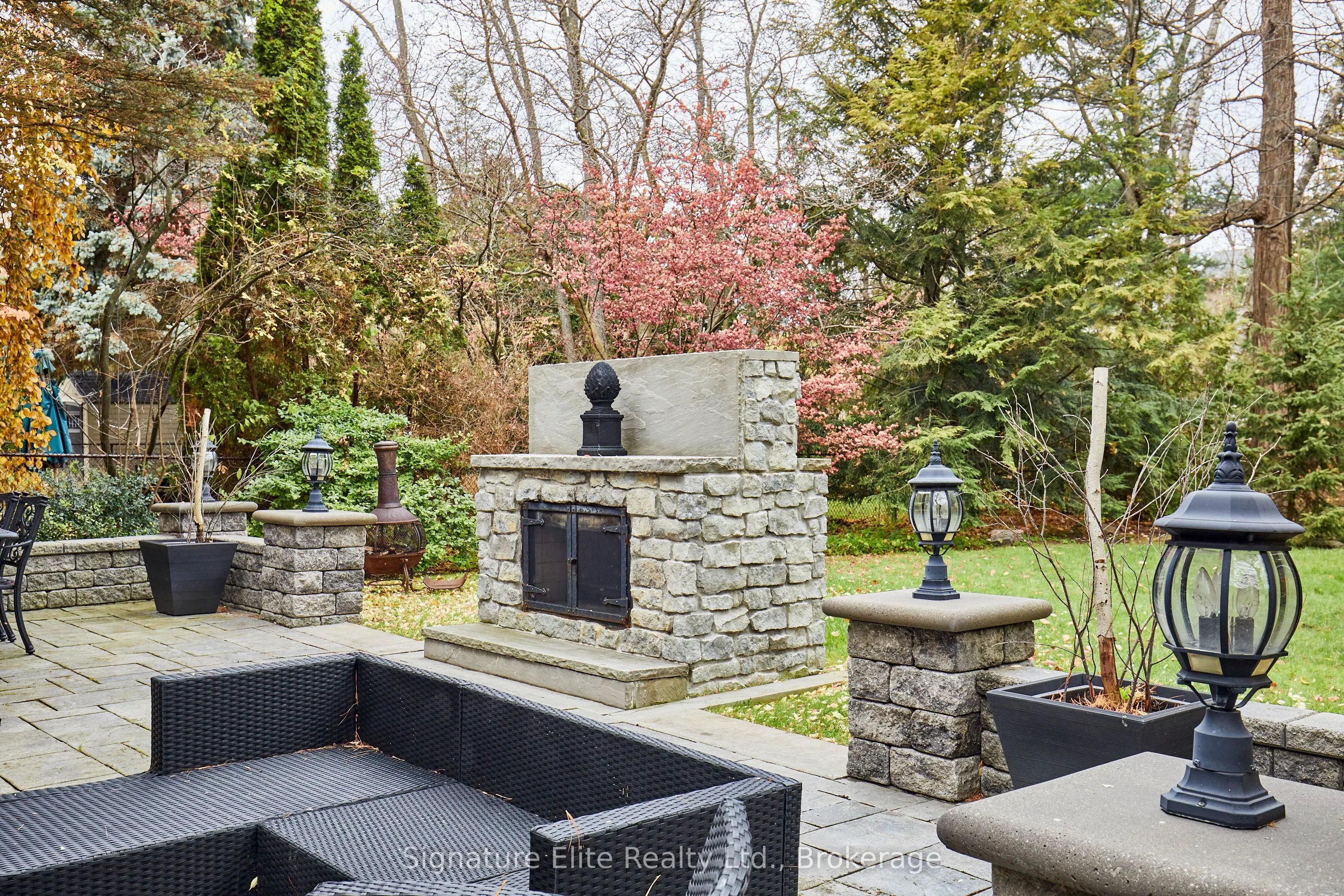 4 Camor Court
