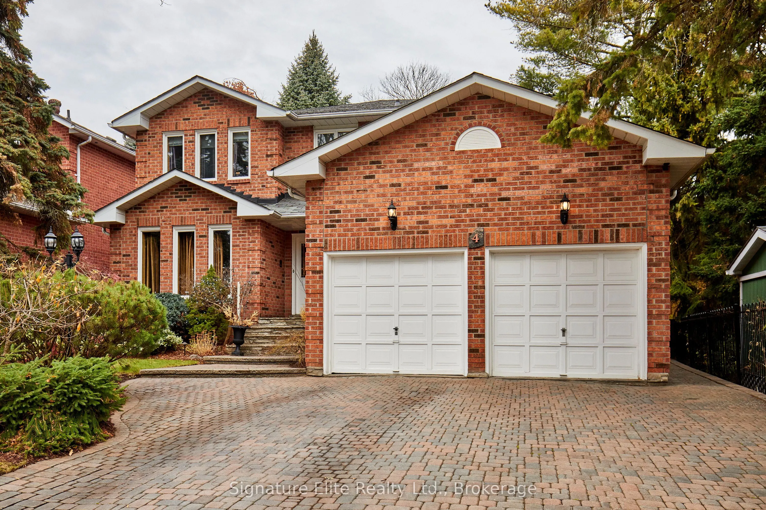 4 Camor Court