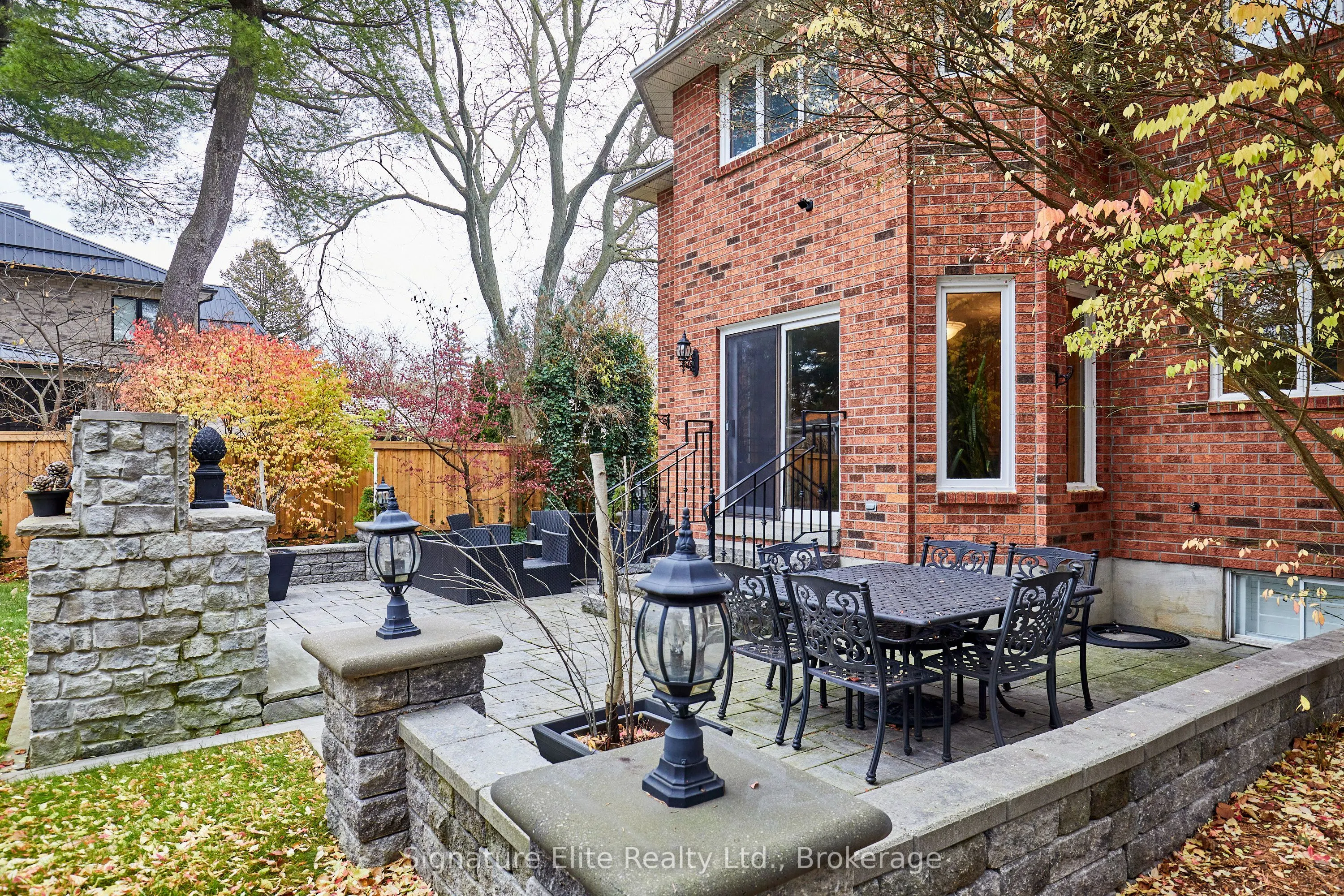 4 Camor Court