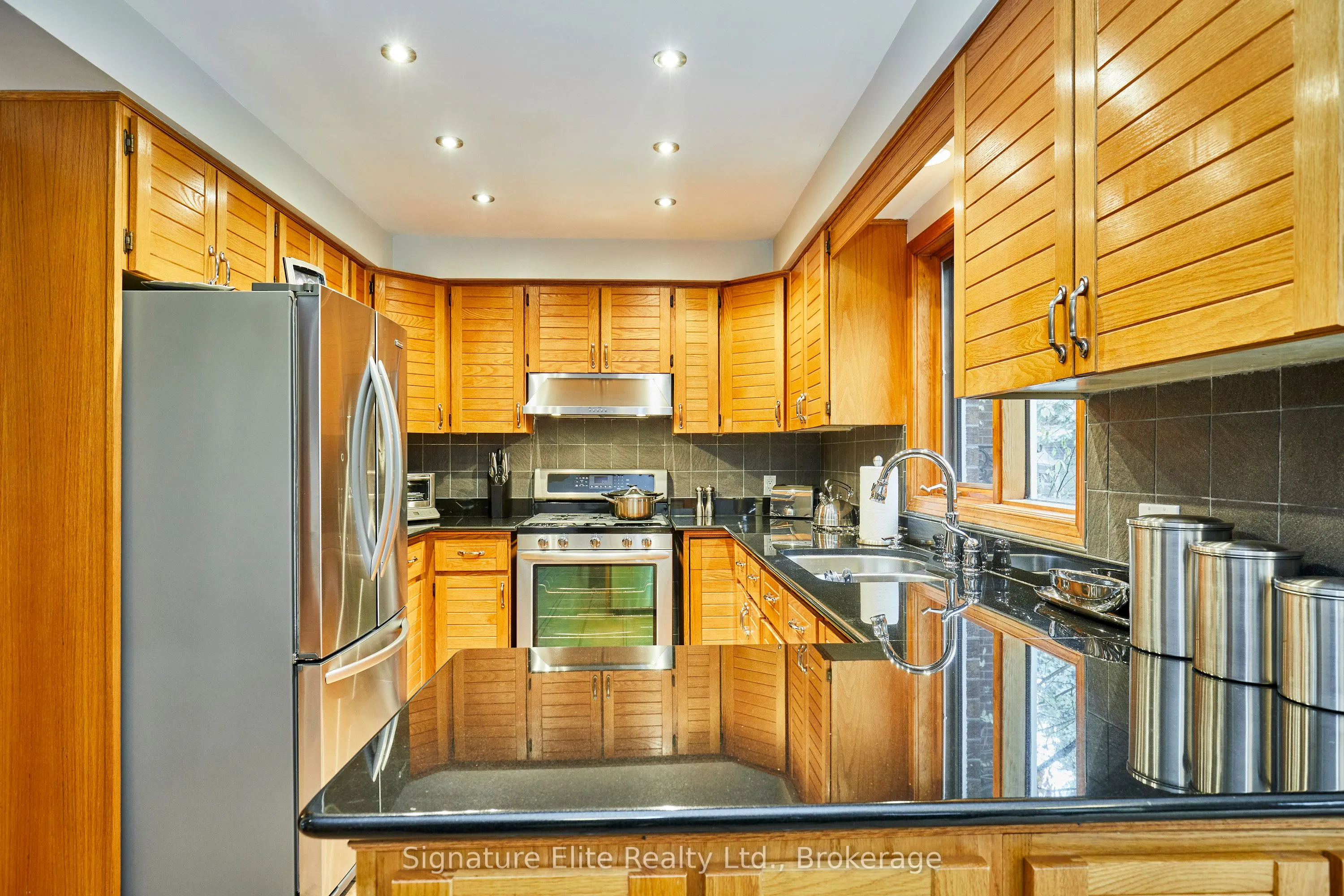 4 Camor Court