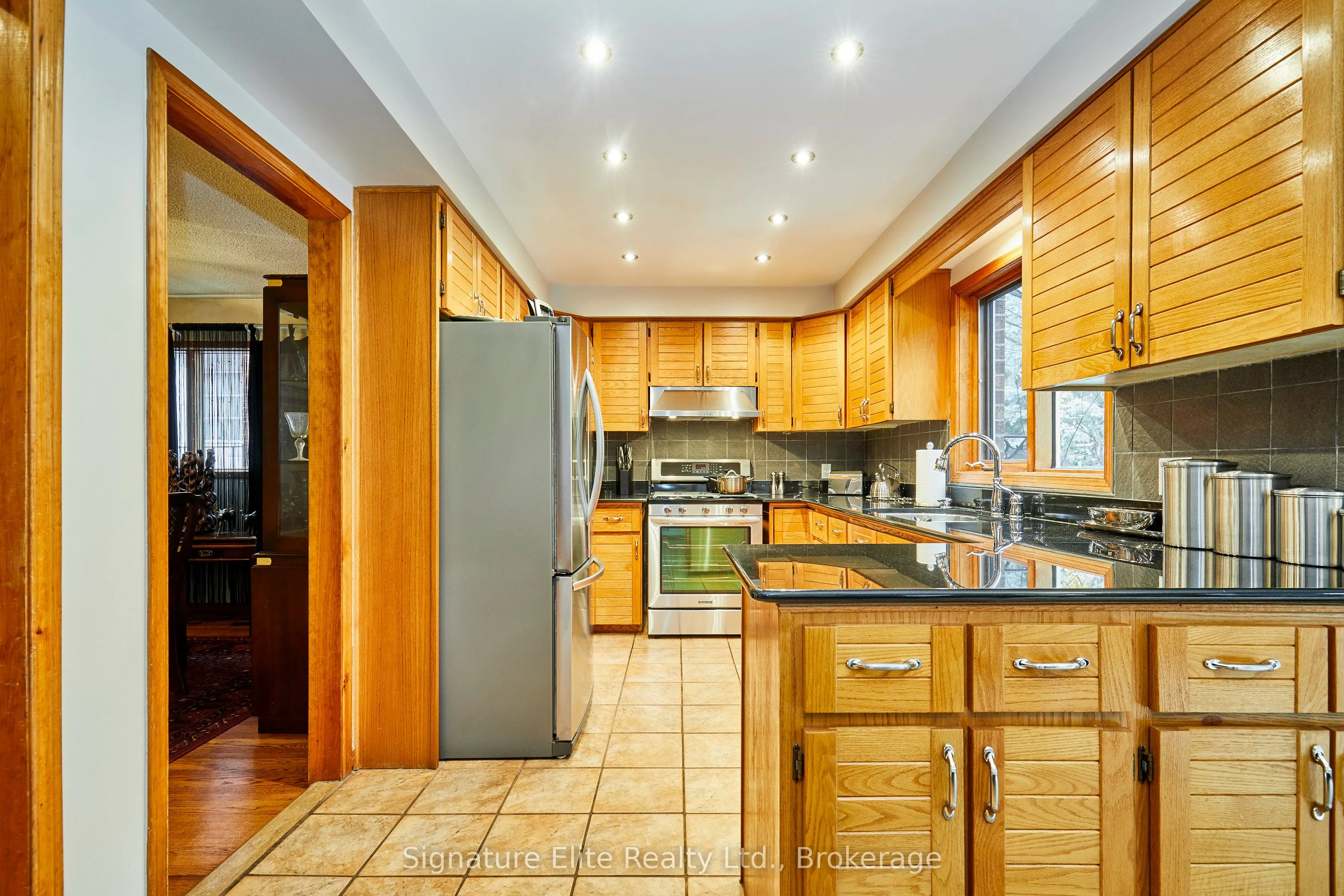 4 Camor Court